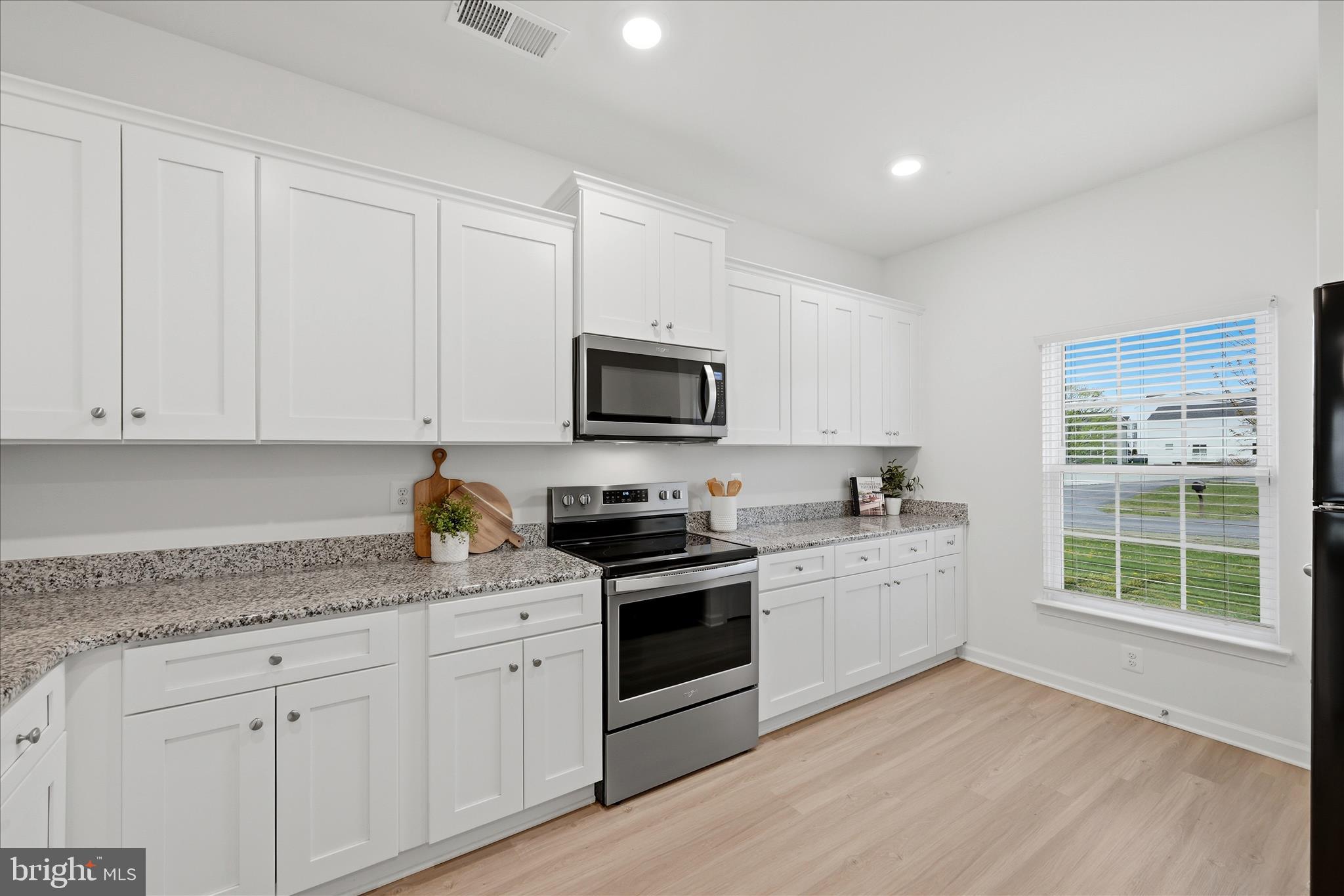 BROOKFIELD - Residential