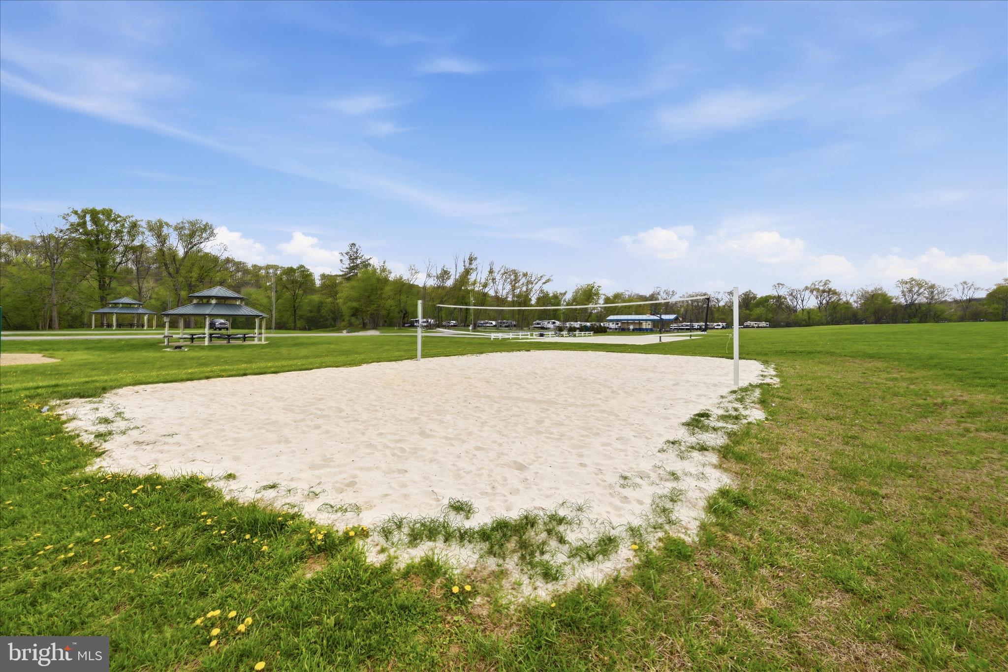 BROOKFIELD - Residential