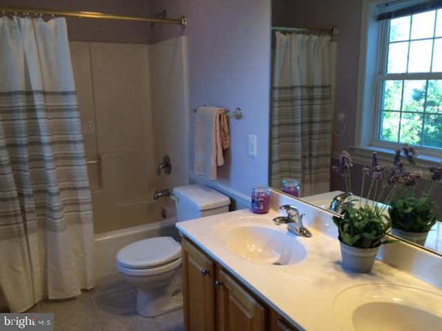 PENNS CROSSING - Residential