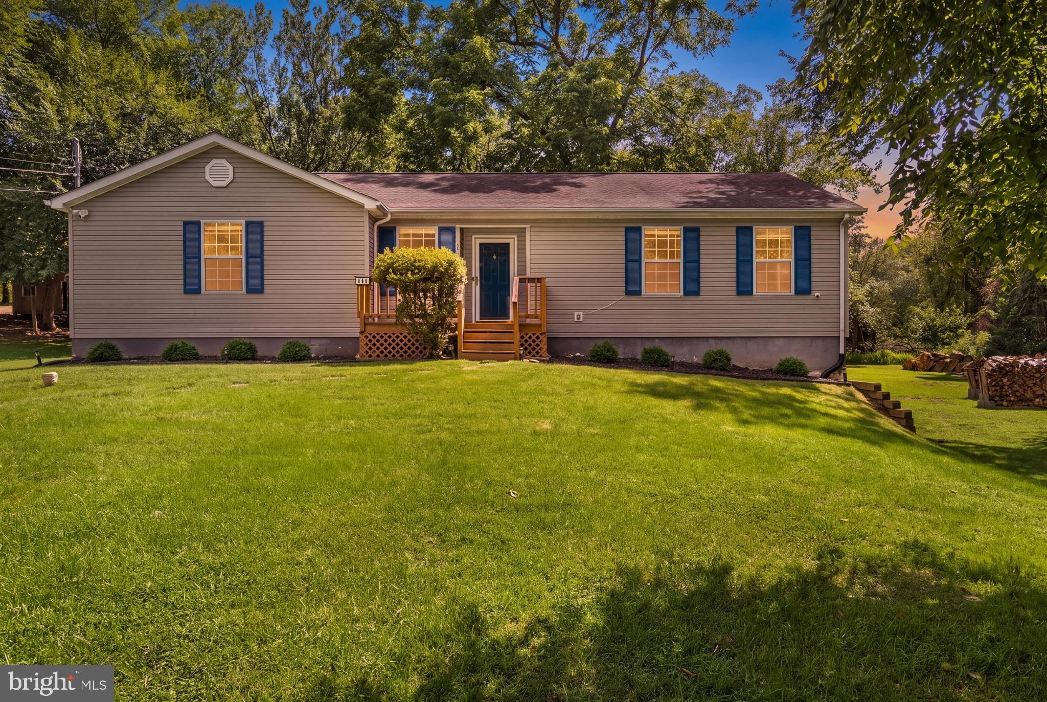 180 FOOTHILL LANE
