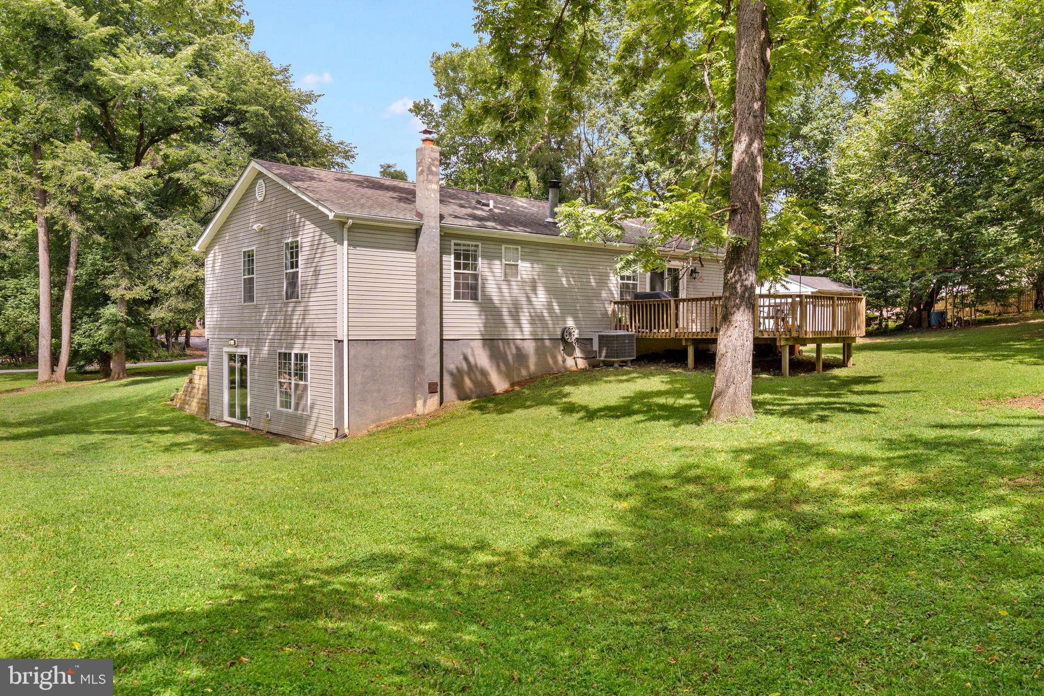 180 FOOTHILL LANE