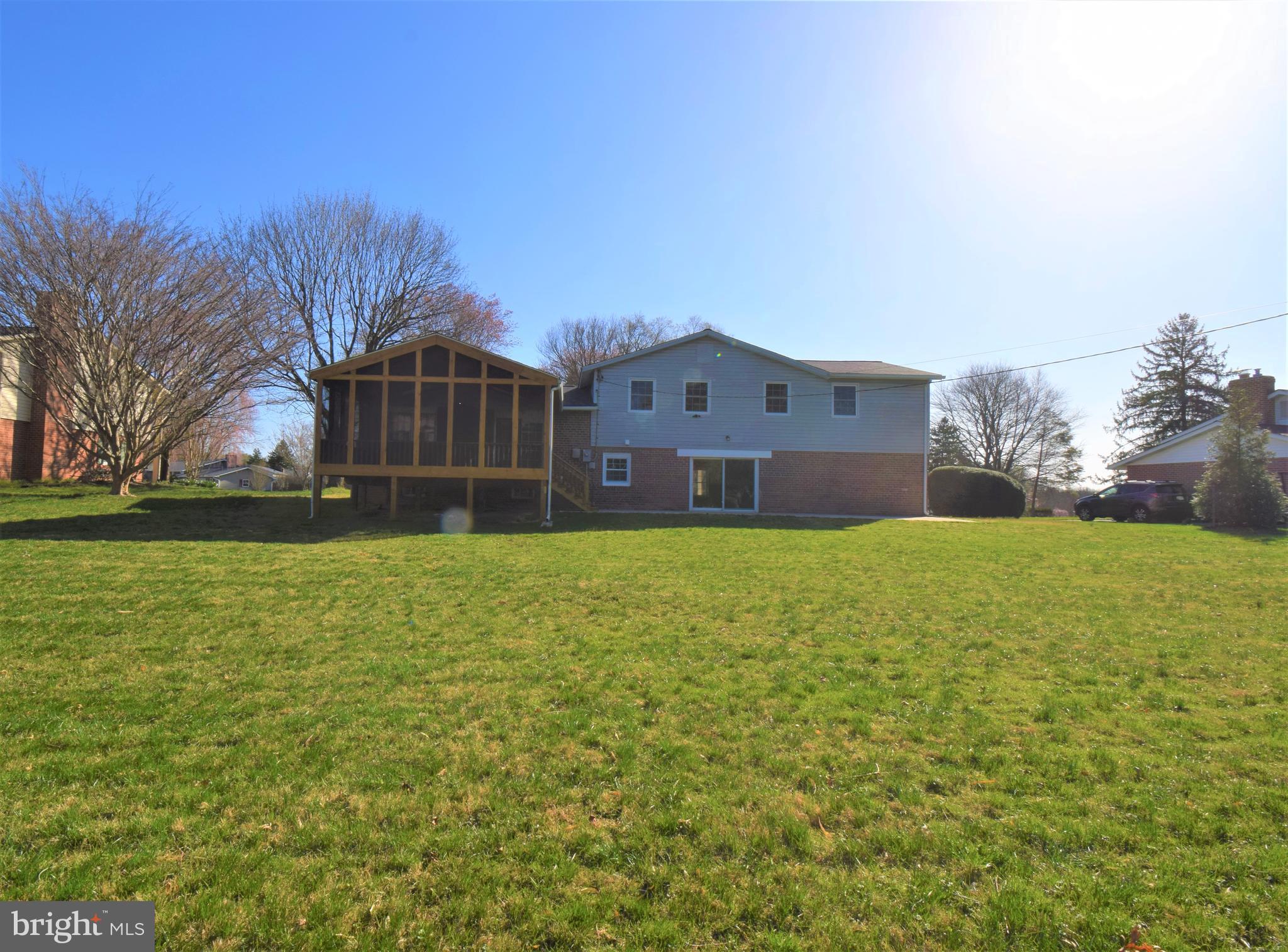 WILTON ACRES - Residential