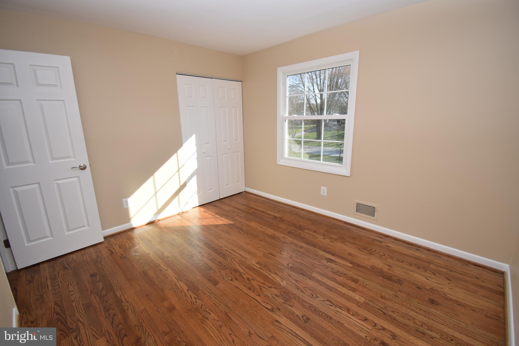 WILTON ACRES - Residential