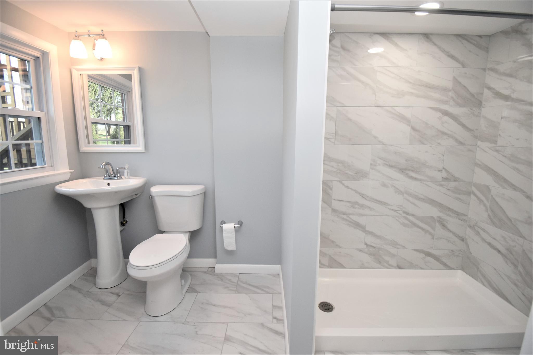 WILTON ACRES - Residential