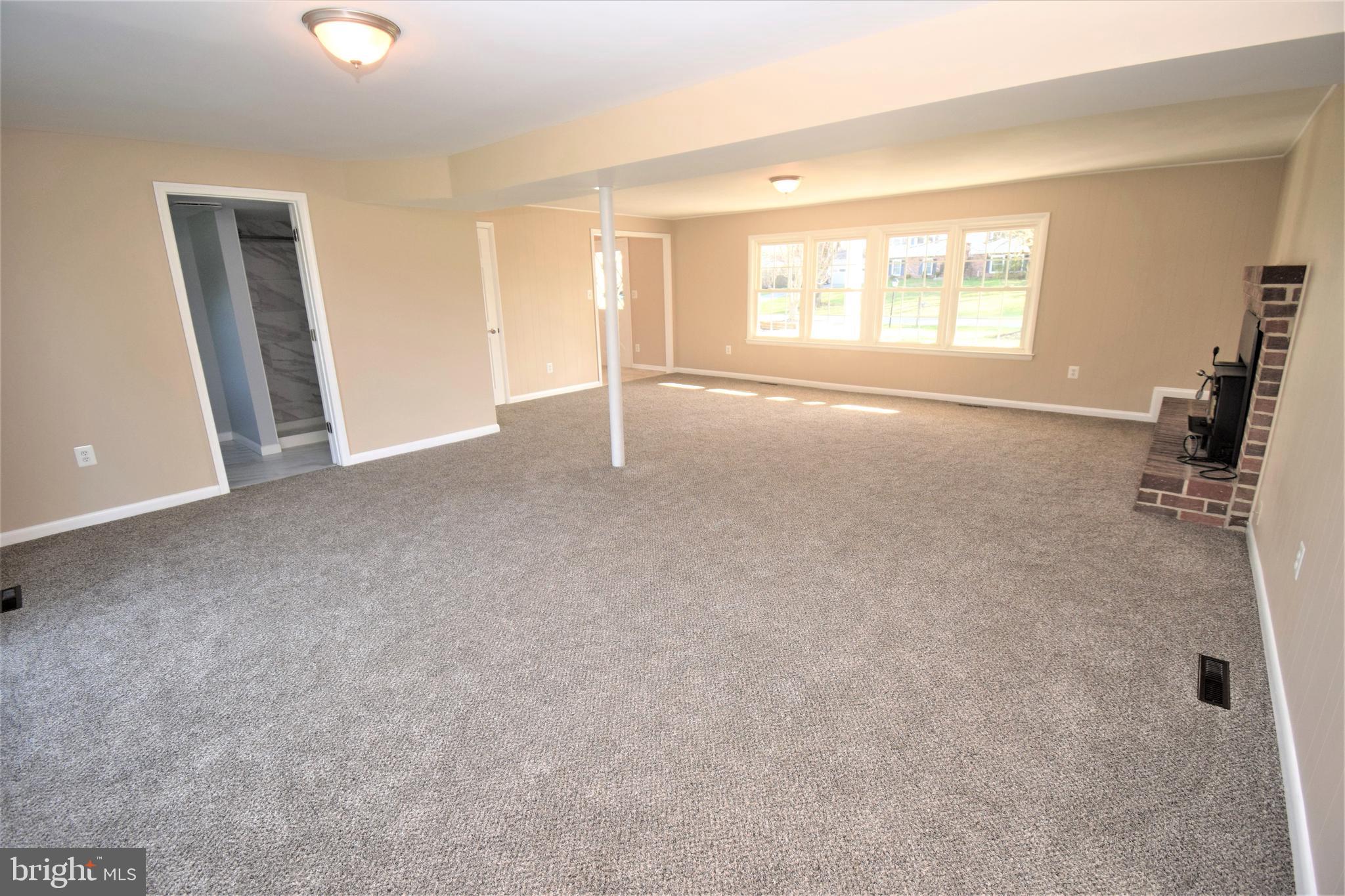 WILTON ACRES - Residential