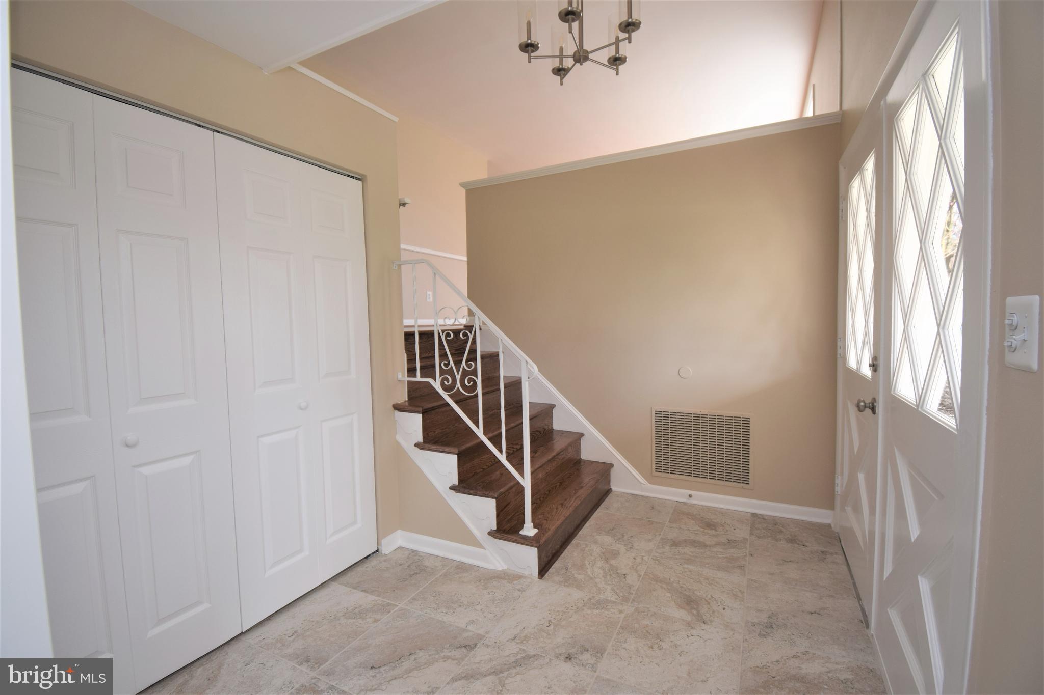 WILTON ACRES - Residential