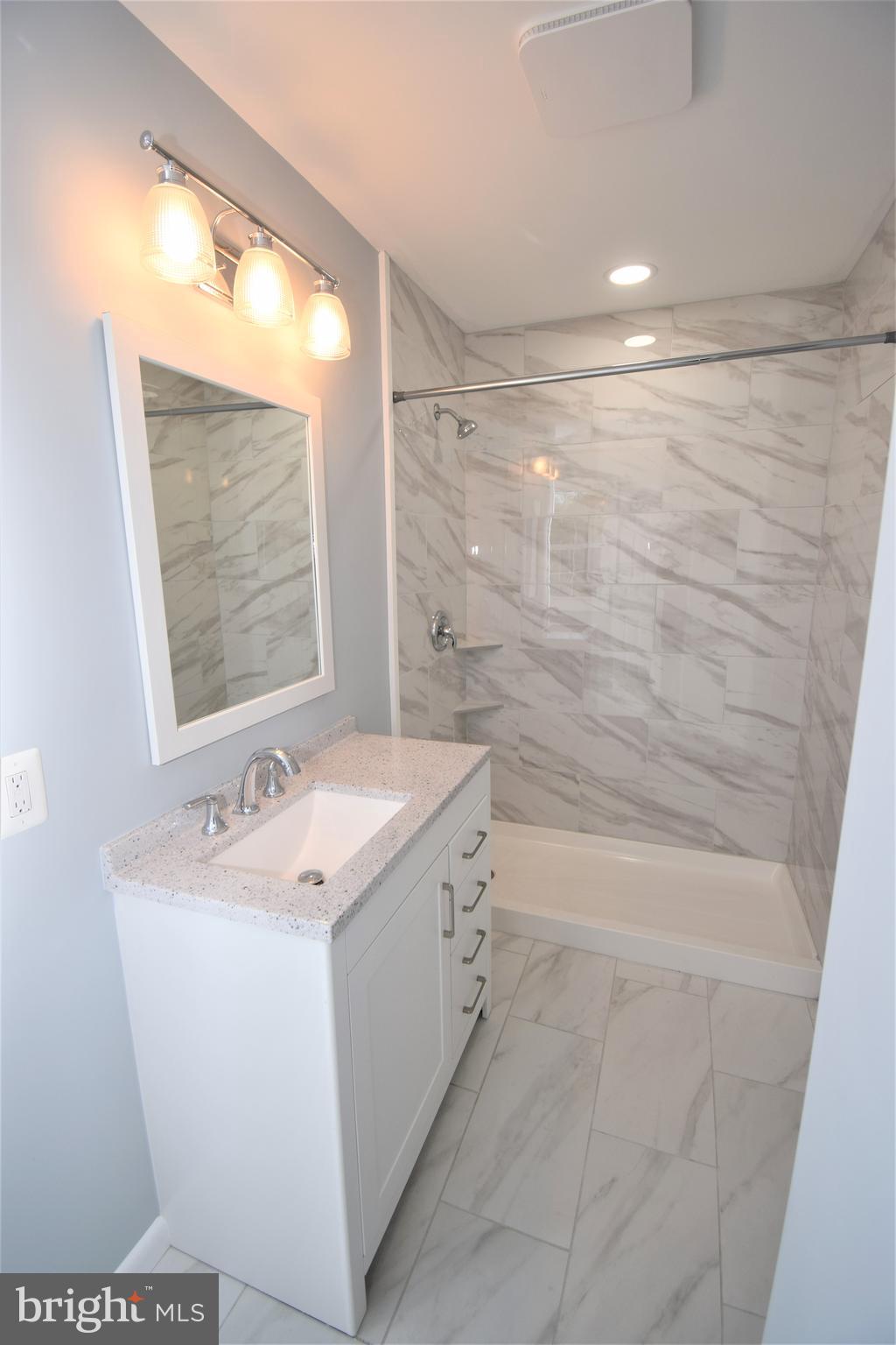 WILTON ACRES - Residential