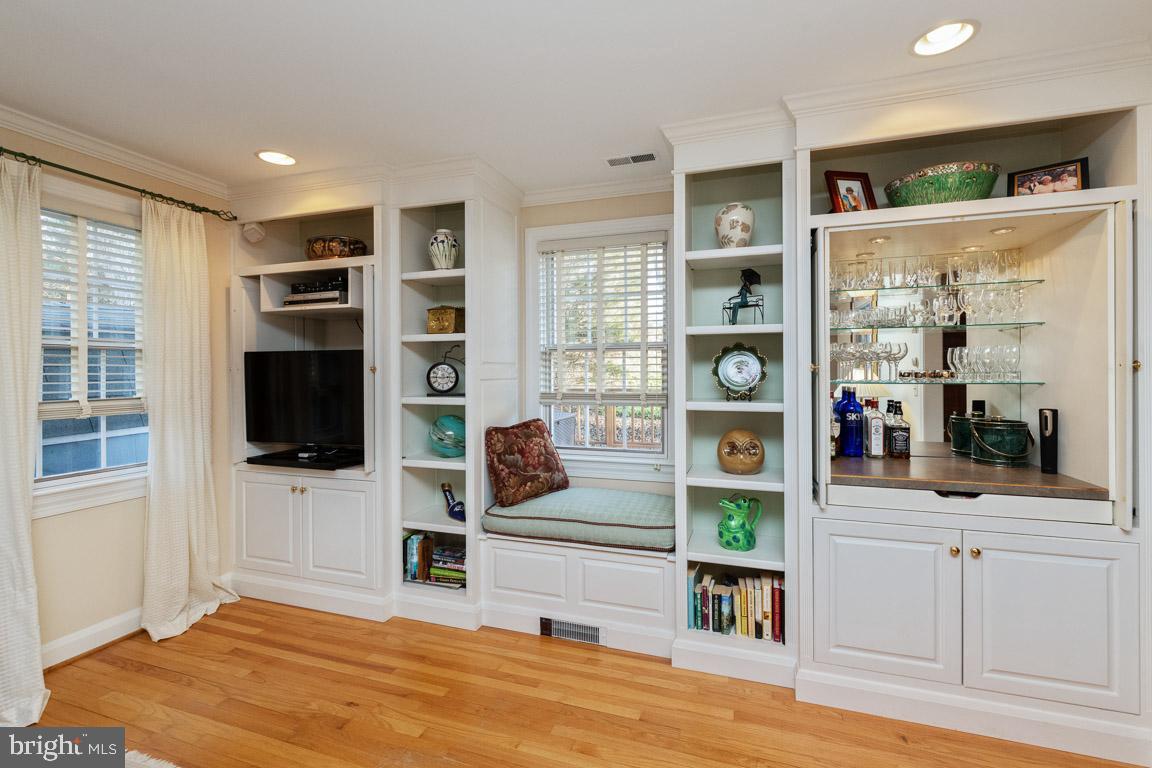 RUXTON RIDGE - Residential