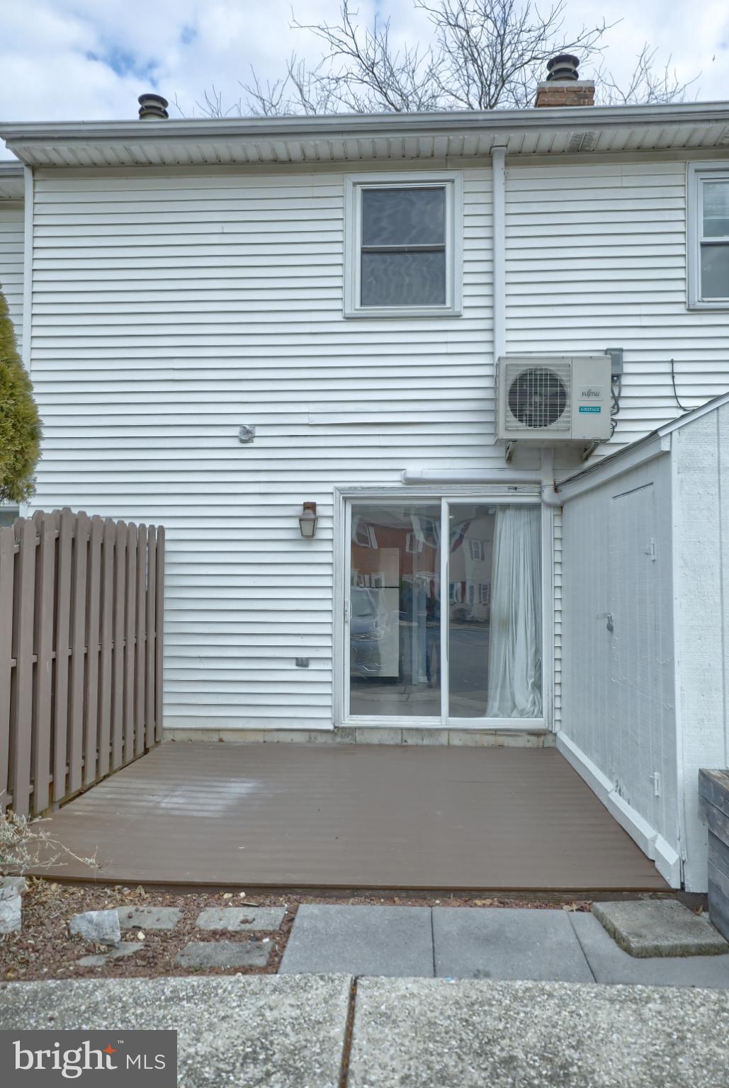 LIBERTY SQUARE - Residential