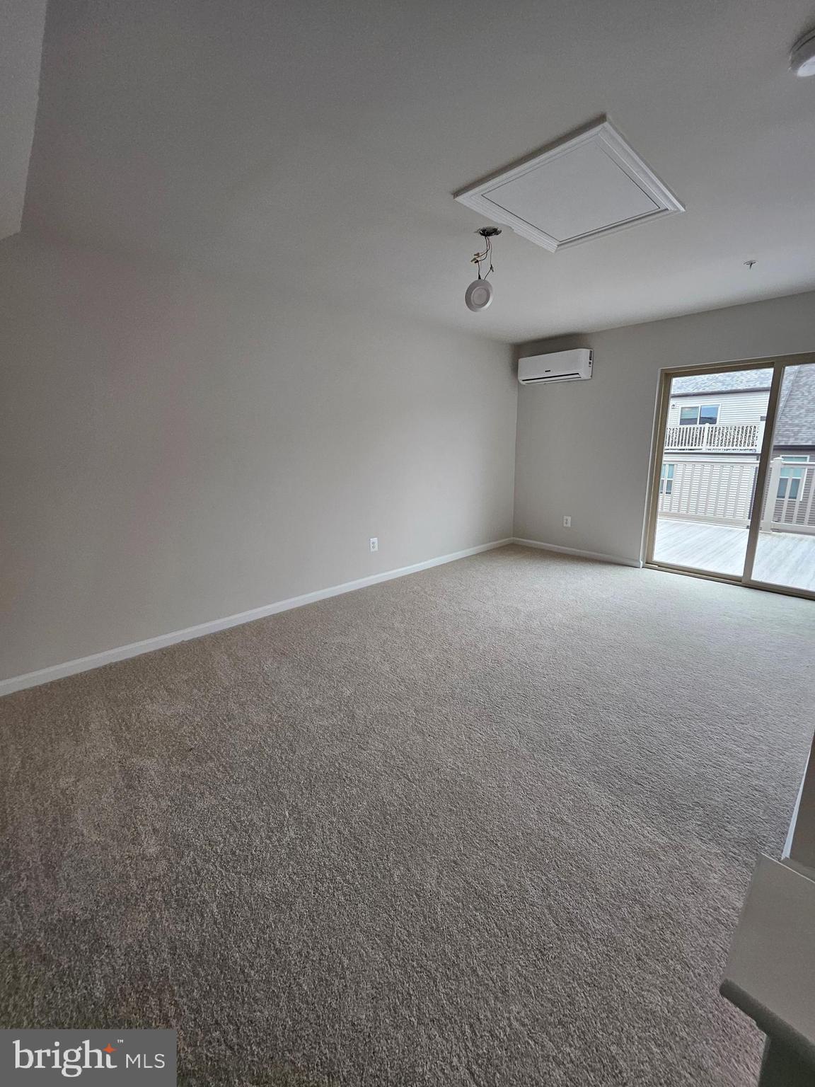 MILL BRANCH CROSSING - Residential Lease