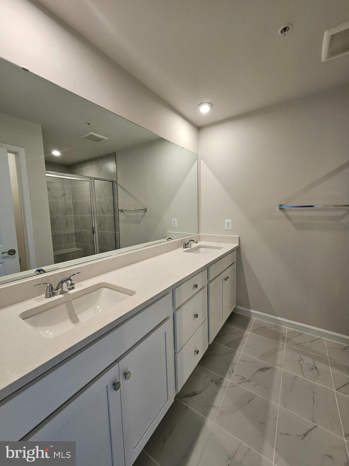 MILL BRANCH CROSSING - Residential Lease