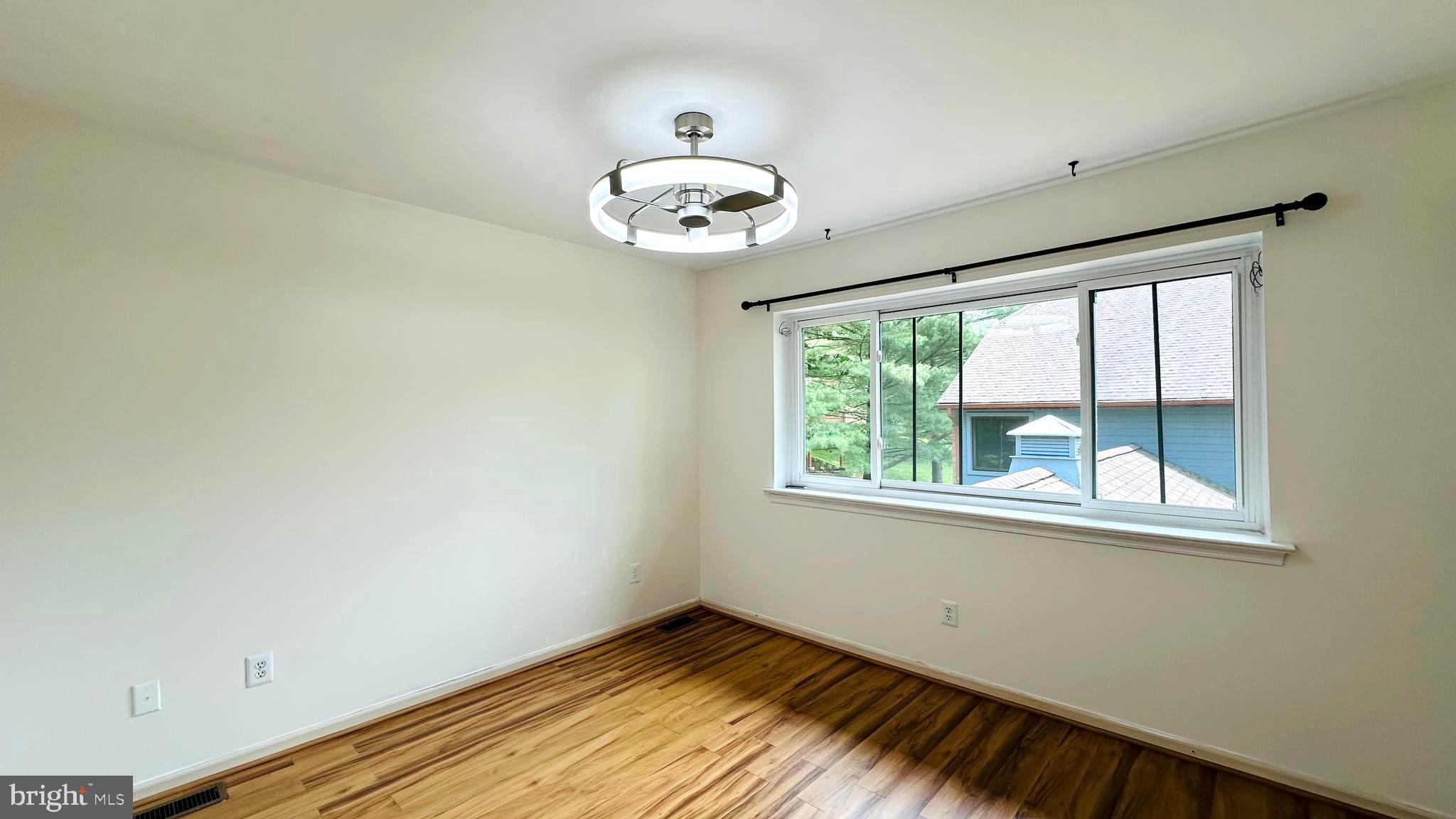 PAINTERS LANE - Residential