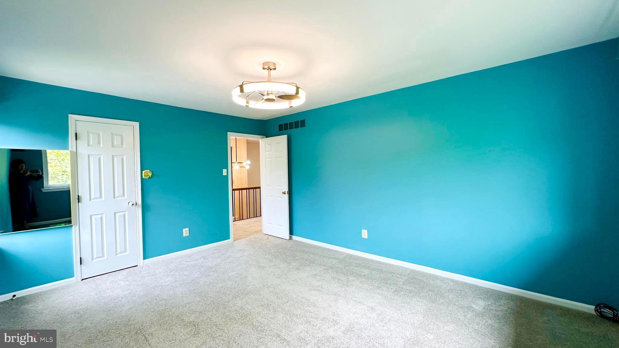 PAINTERS LANE - Residential
