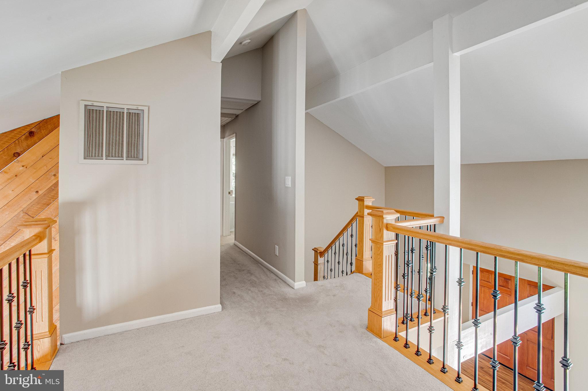 ROLLINSWOOD WEST - Residential