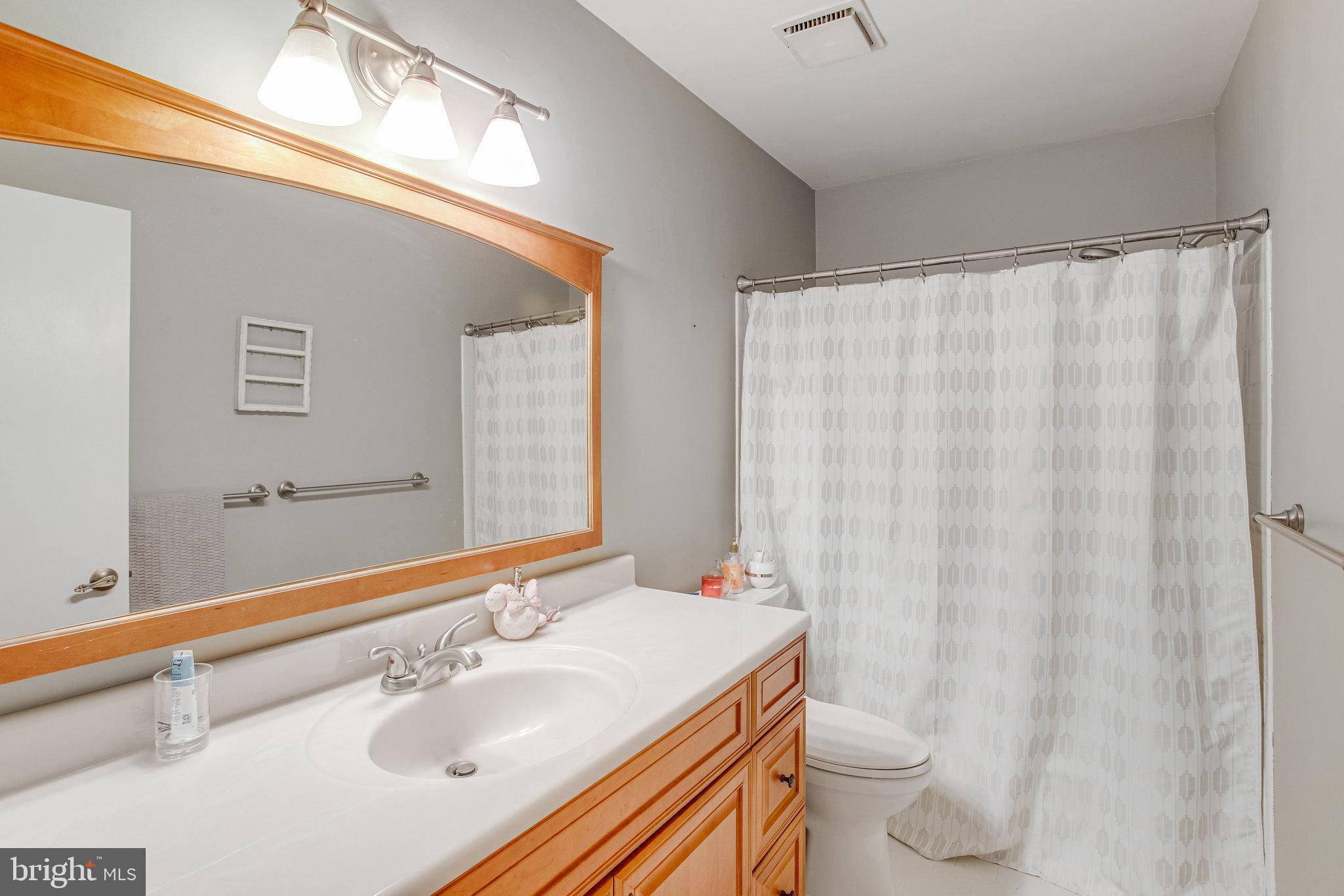 ROLLINSWOOD WEST - Residential