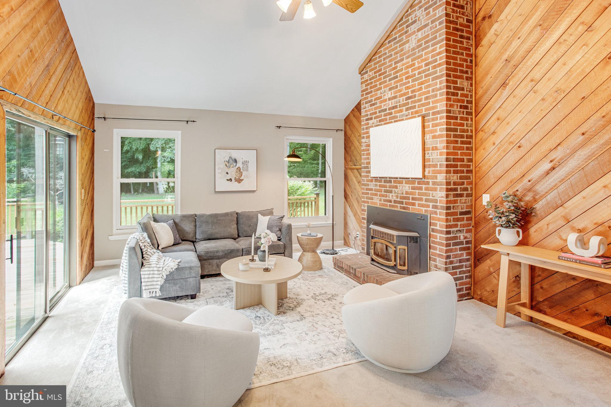 ROLLINSWOOD WEST - Residential