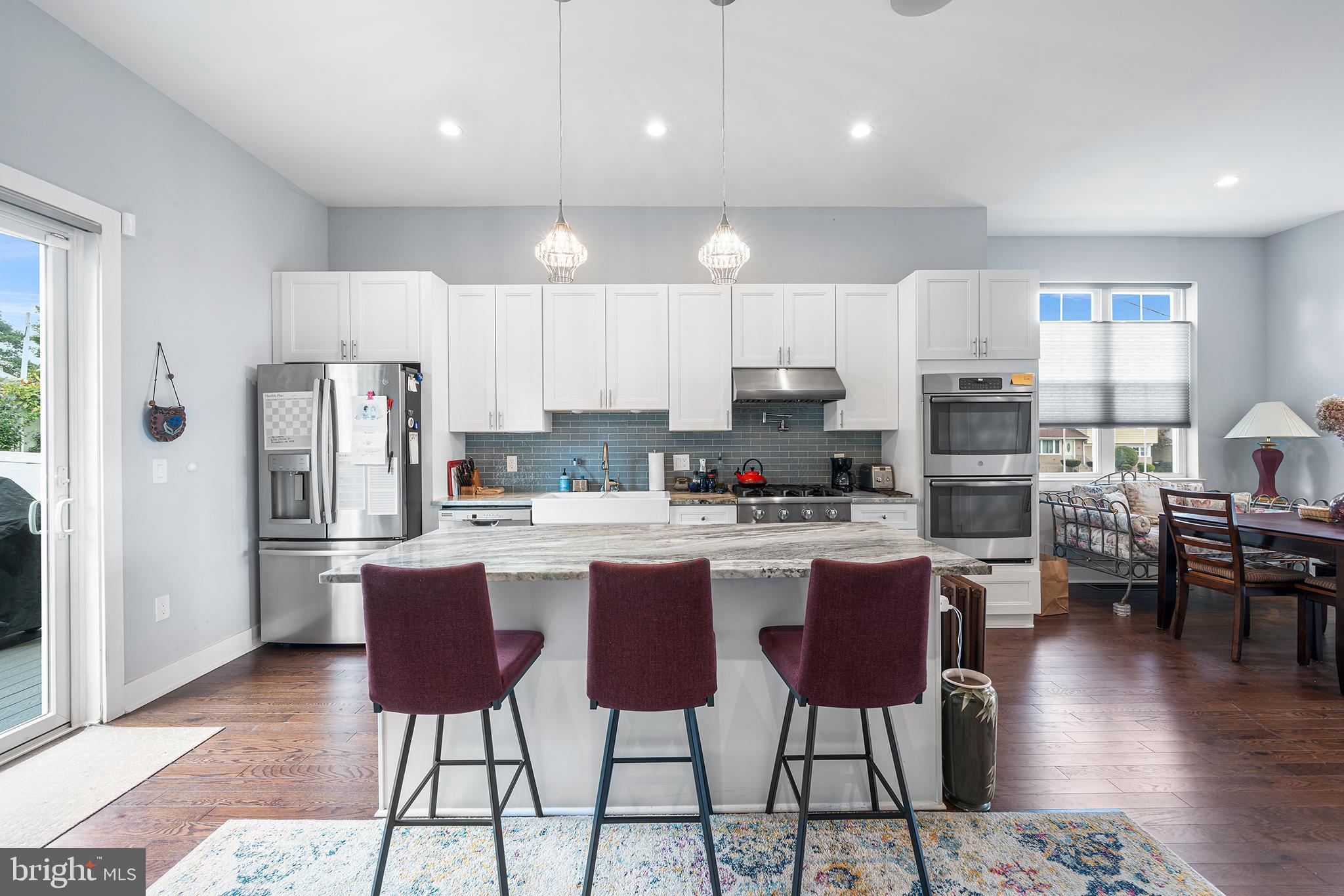 ROXBOROUGH - Residential