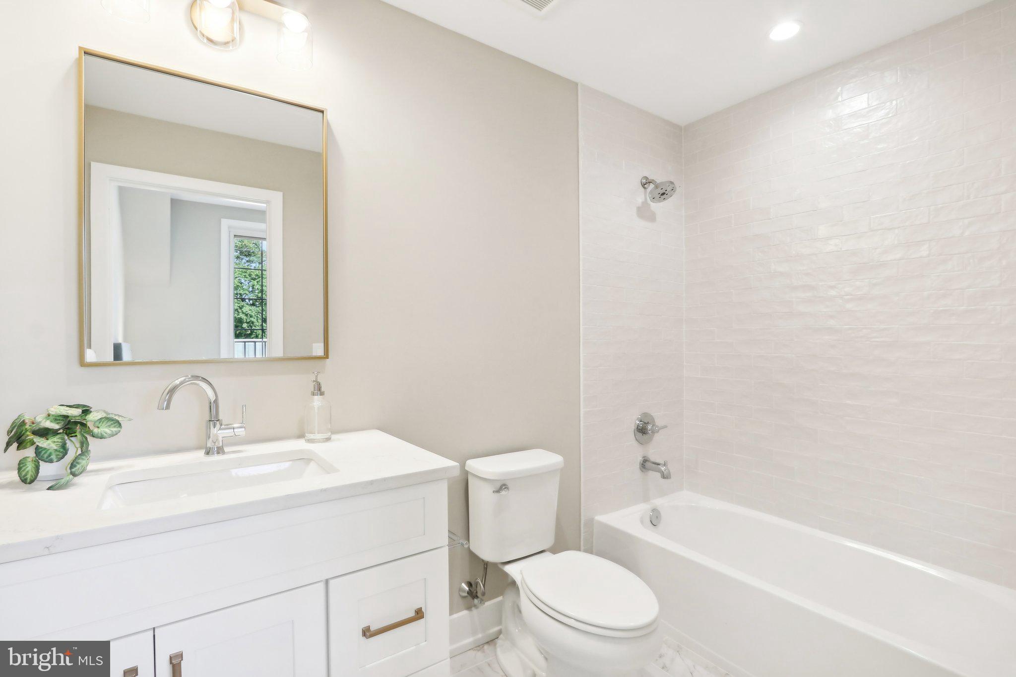 WYNDMOOR - Residential