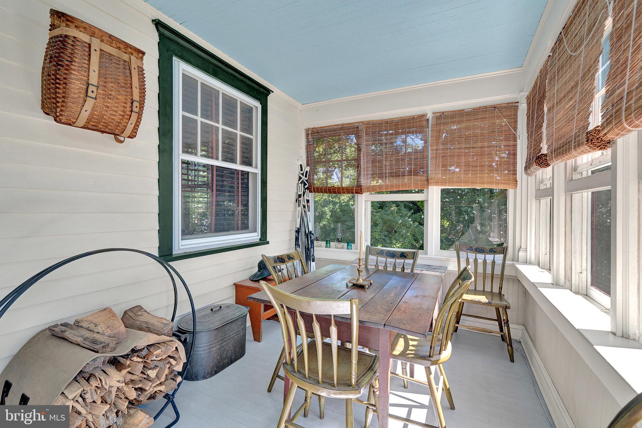 24 E PROSPECT STREET