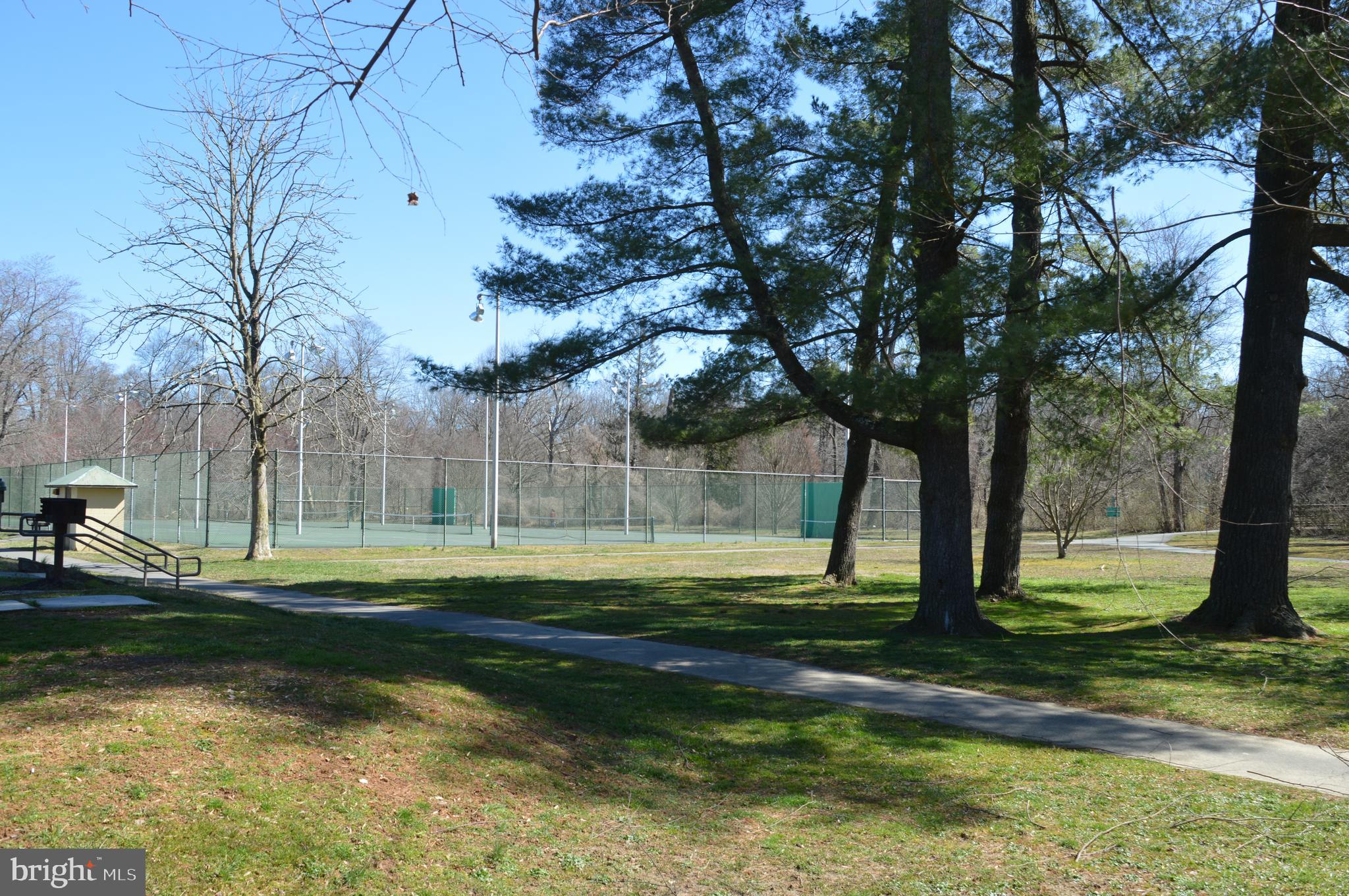 DONNEYBROOK - Residential