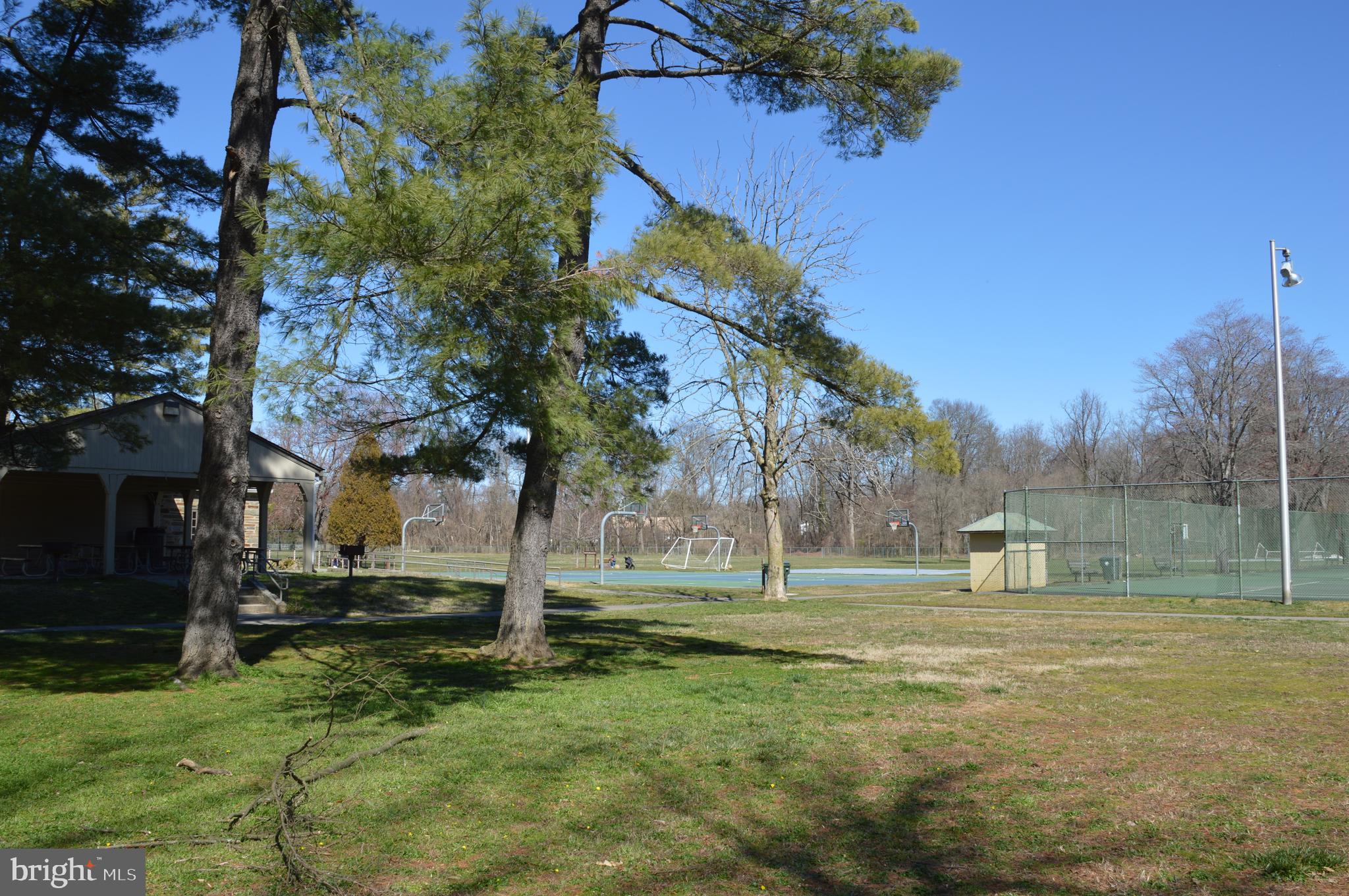 DONNEYBROOK - Residential