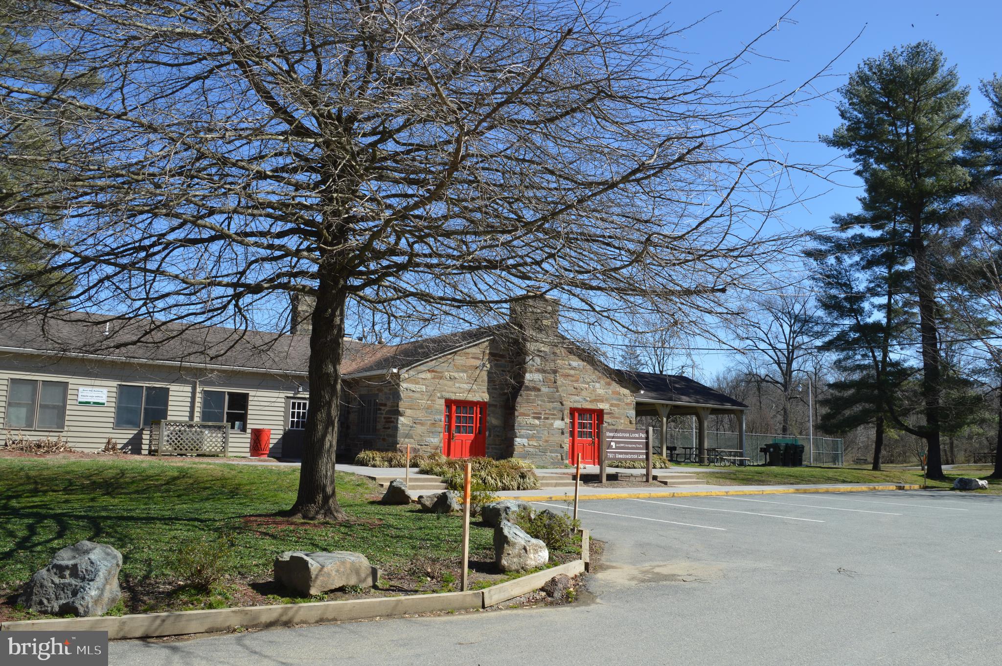 DONNEYBROOK - Residential