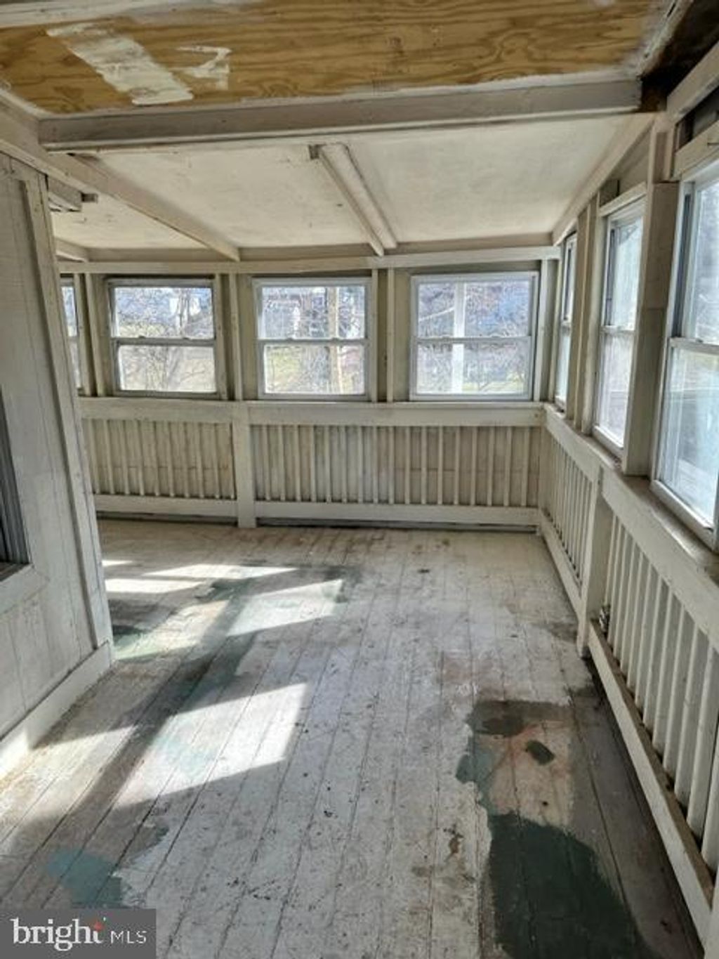 Photo of 114 N LOCUST ST, ELIZABETHTOWN, PA 17022 (MLS # PALA2030860)