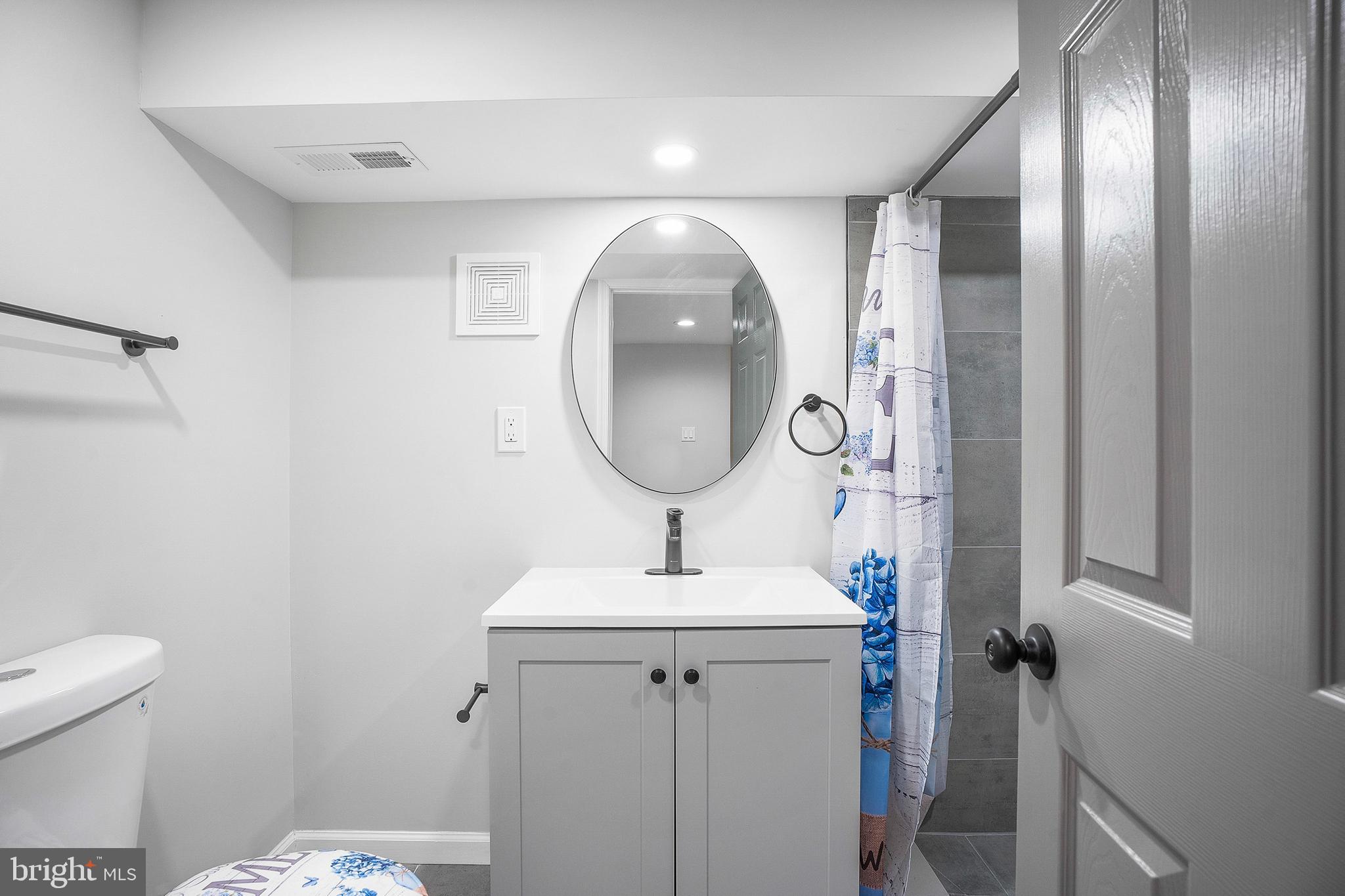 JOHNS HOPKINS - Residential