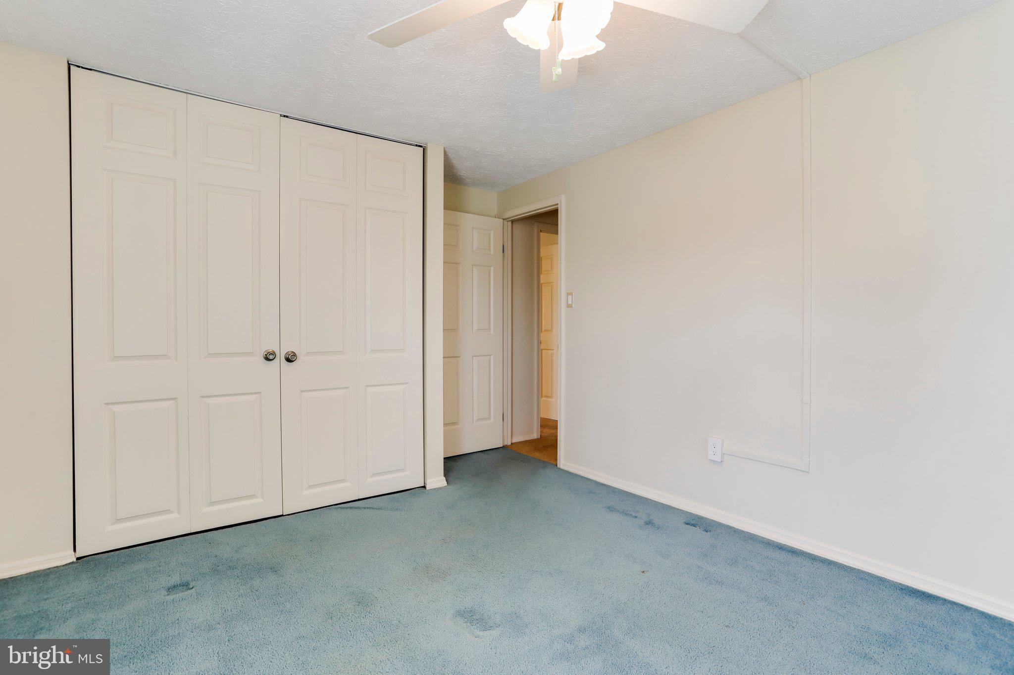 FOUNTAIN ROCK MANOR - Residential