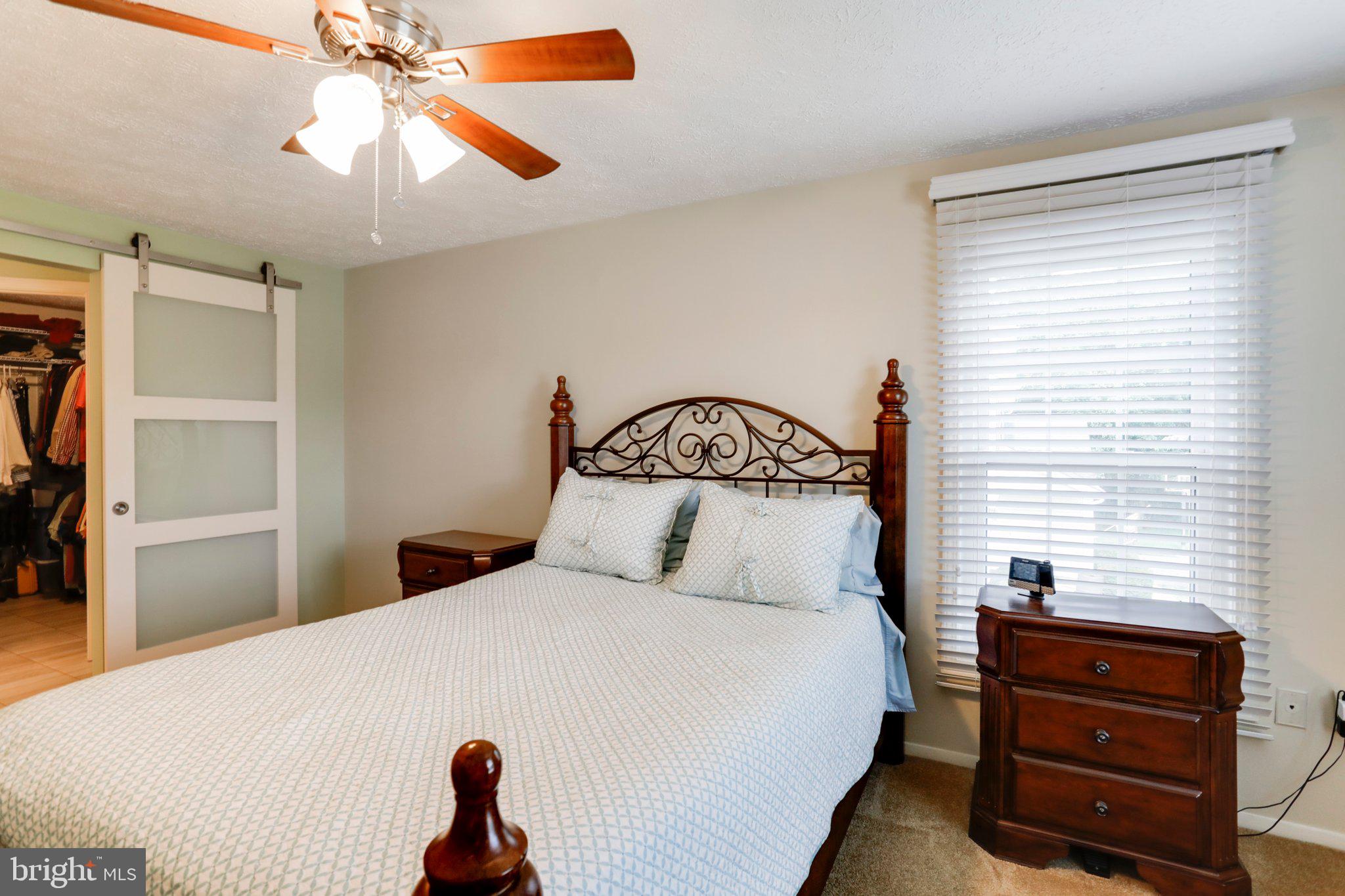 FOUNTAIN ROCK MANOR - Residential