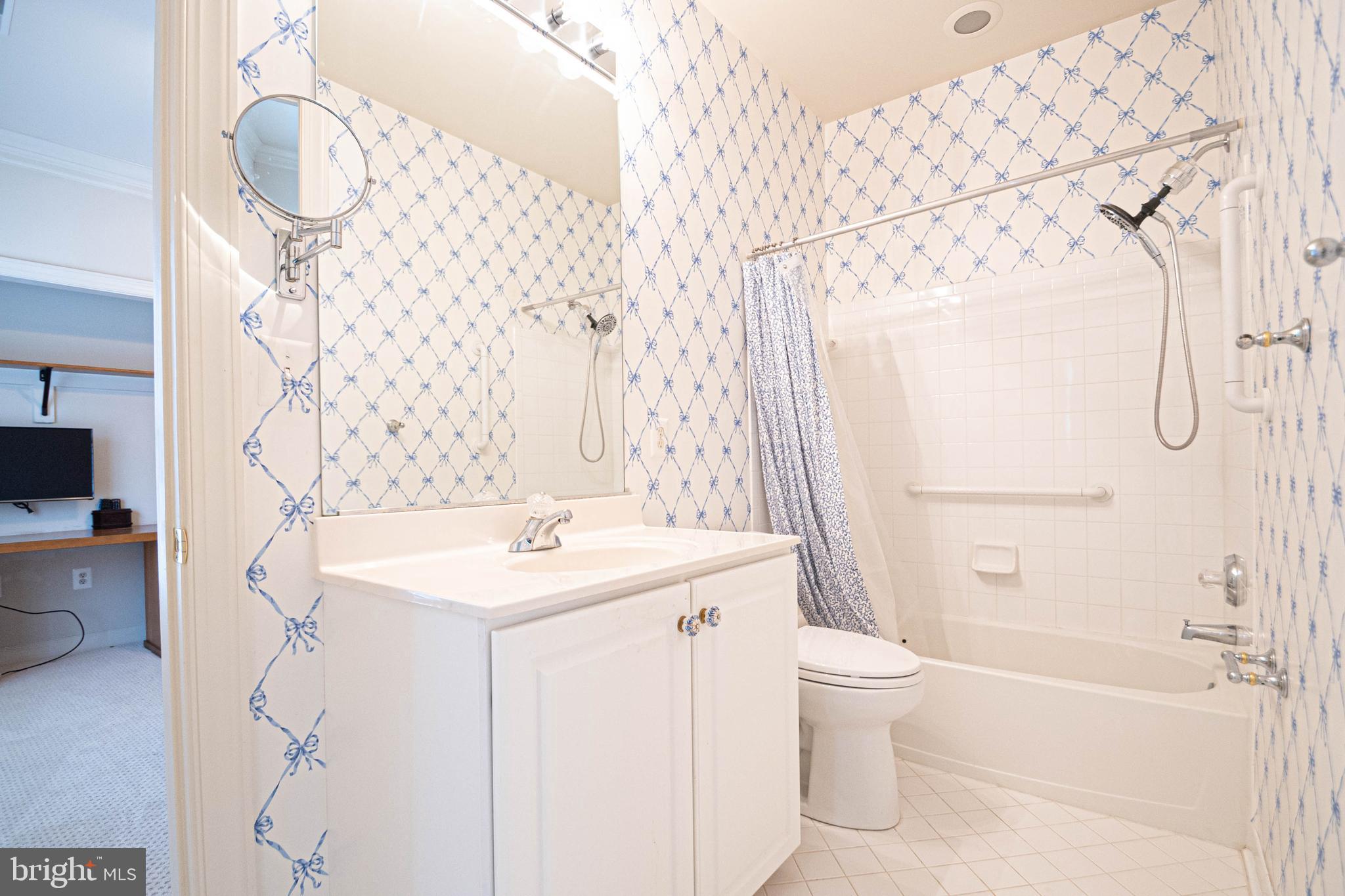 FARRCROFT - Residential