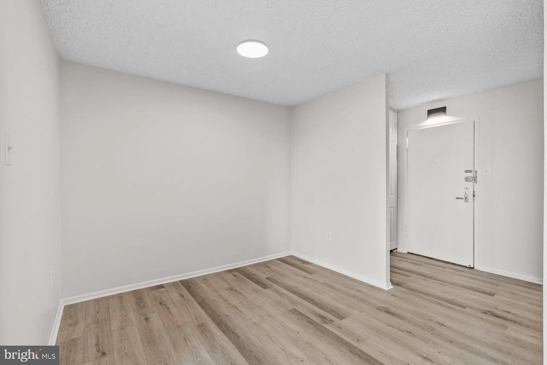 CENTER CITY - Residential Lease