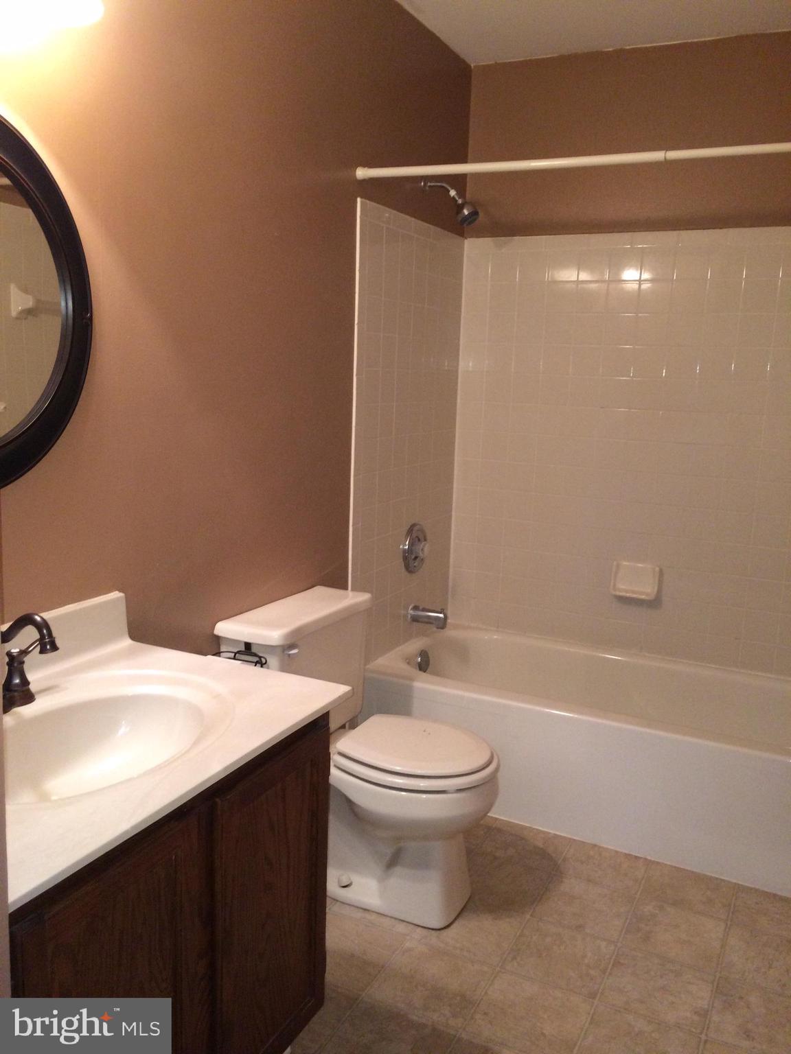 HOLLEYBROOKE - Residential