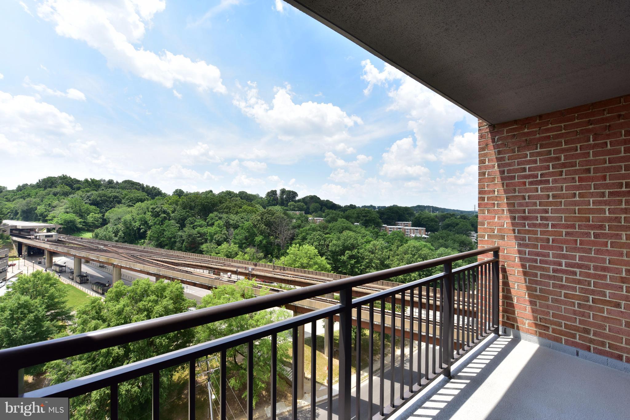 MIDTOWN ALEXANDRIA STATION CONDOMINIUM - Residential