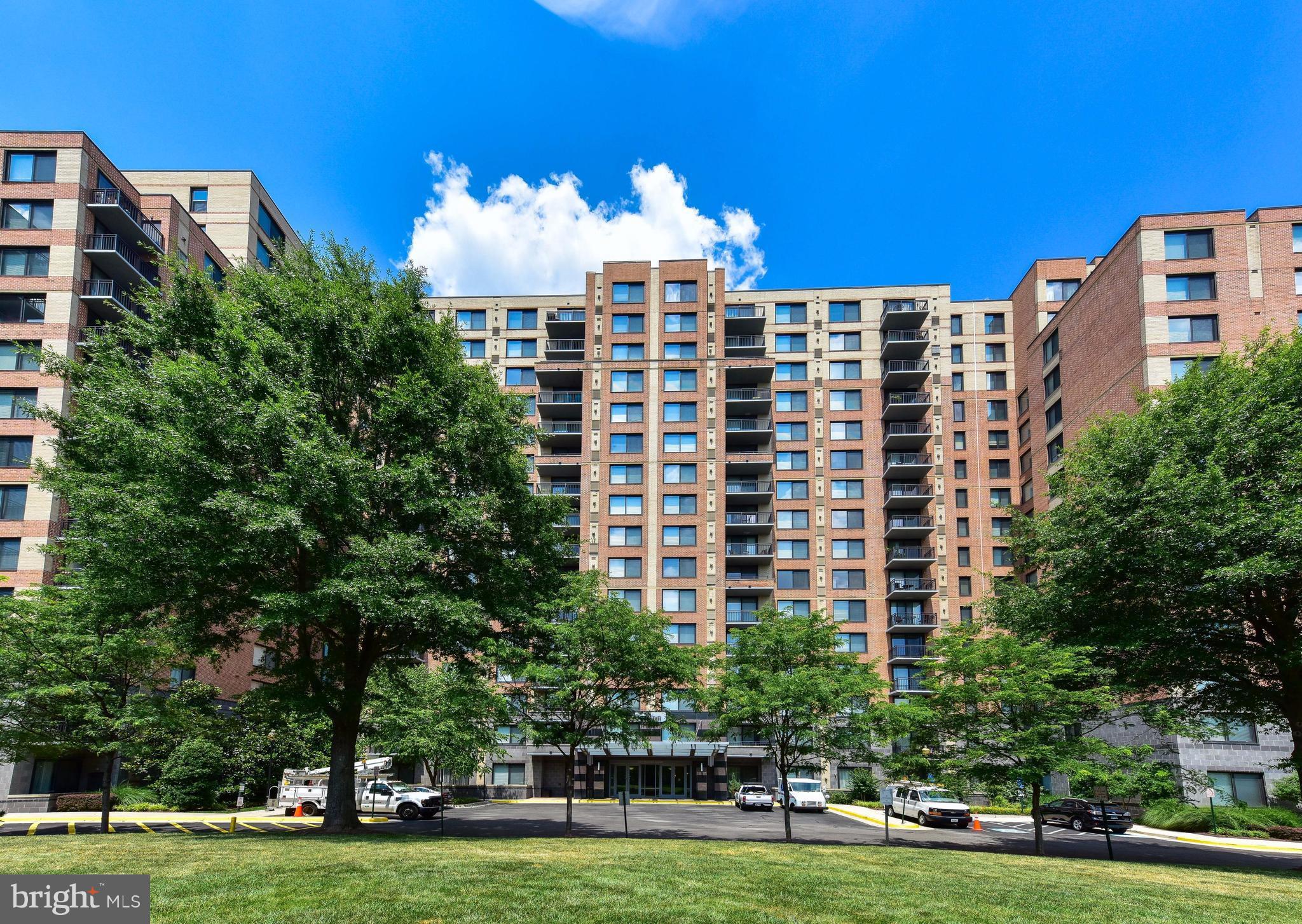 MIDTOWN ALEXANDRIA STATION CONDOMINIUM - Residential