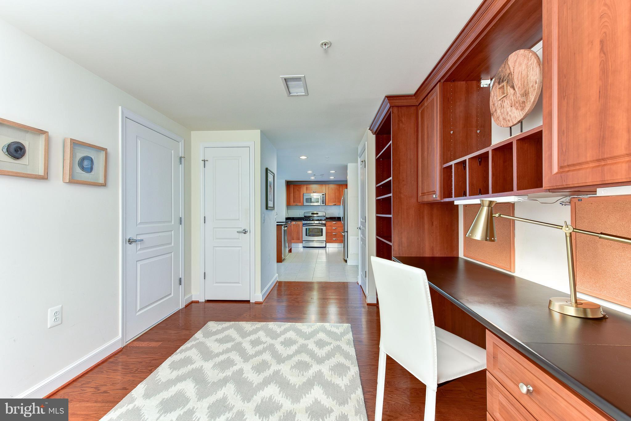 MIDTOWN ALEXANDRIA STATION CONDOMINIUM - Residential