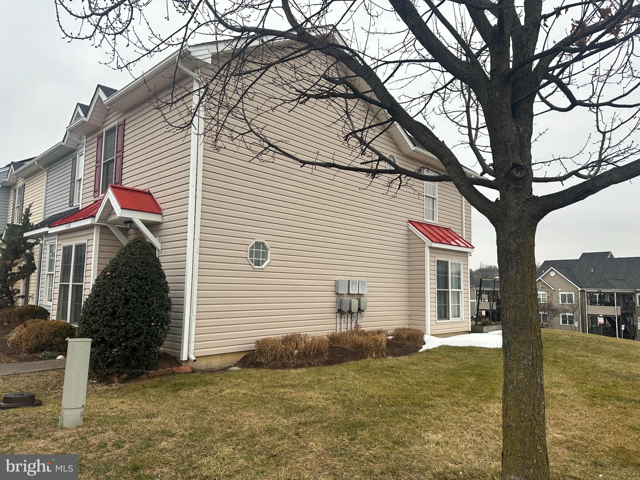 1138 PAUL REVERE COURT