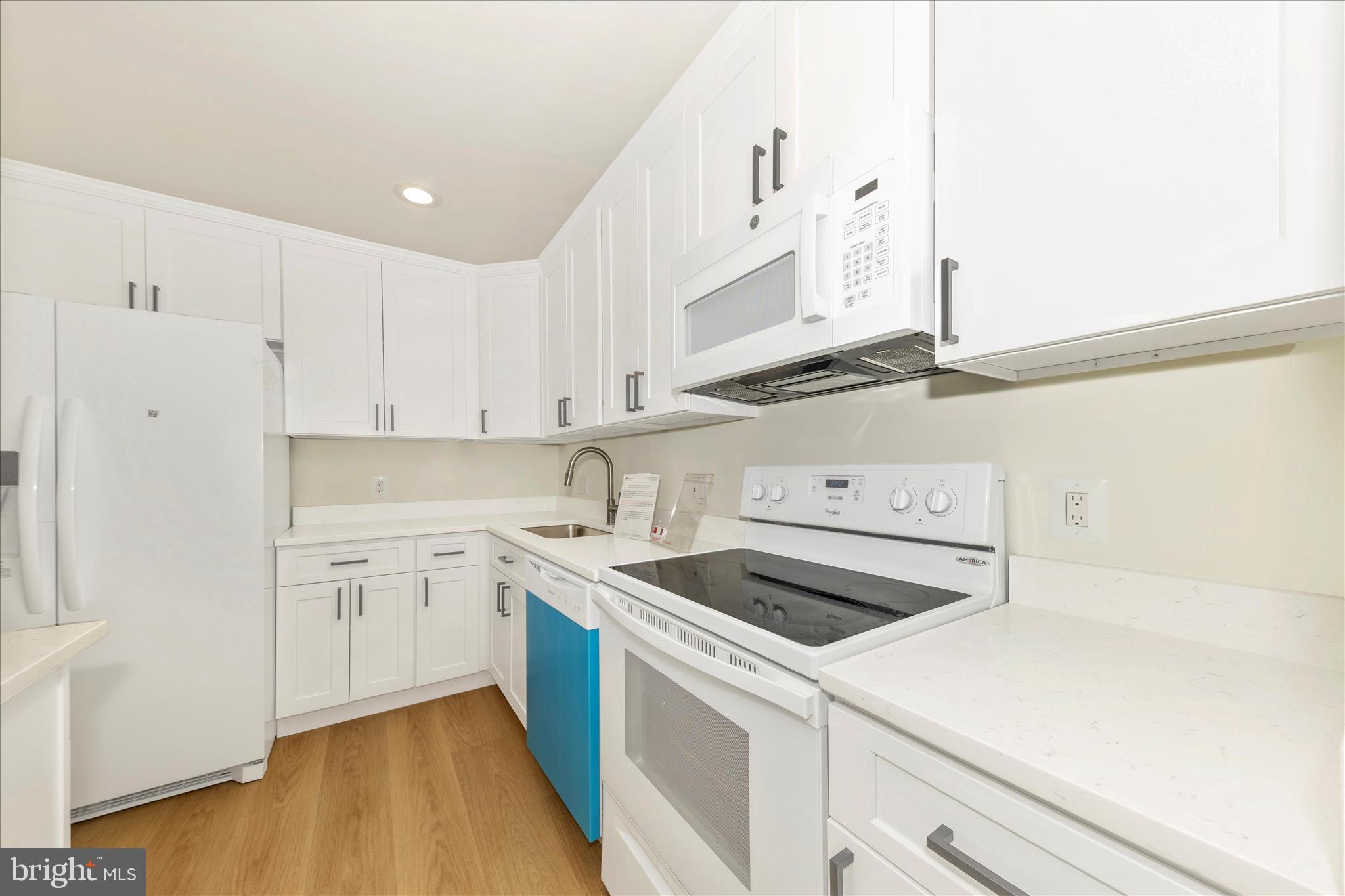 WILLOW WOOD - Residential Lease