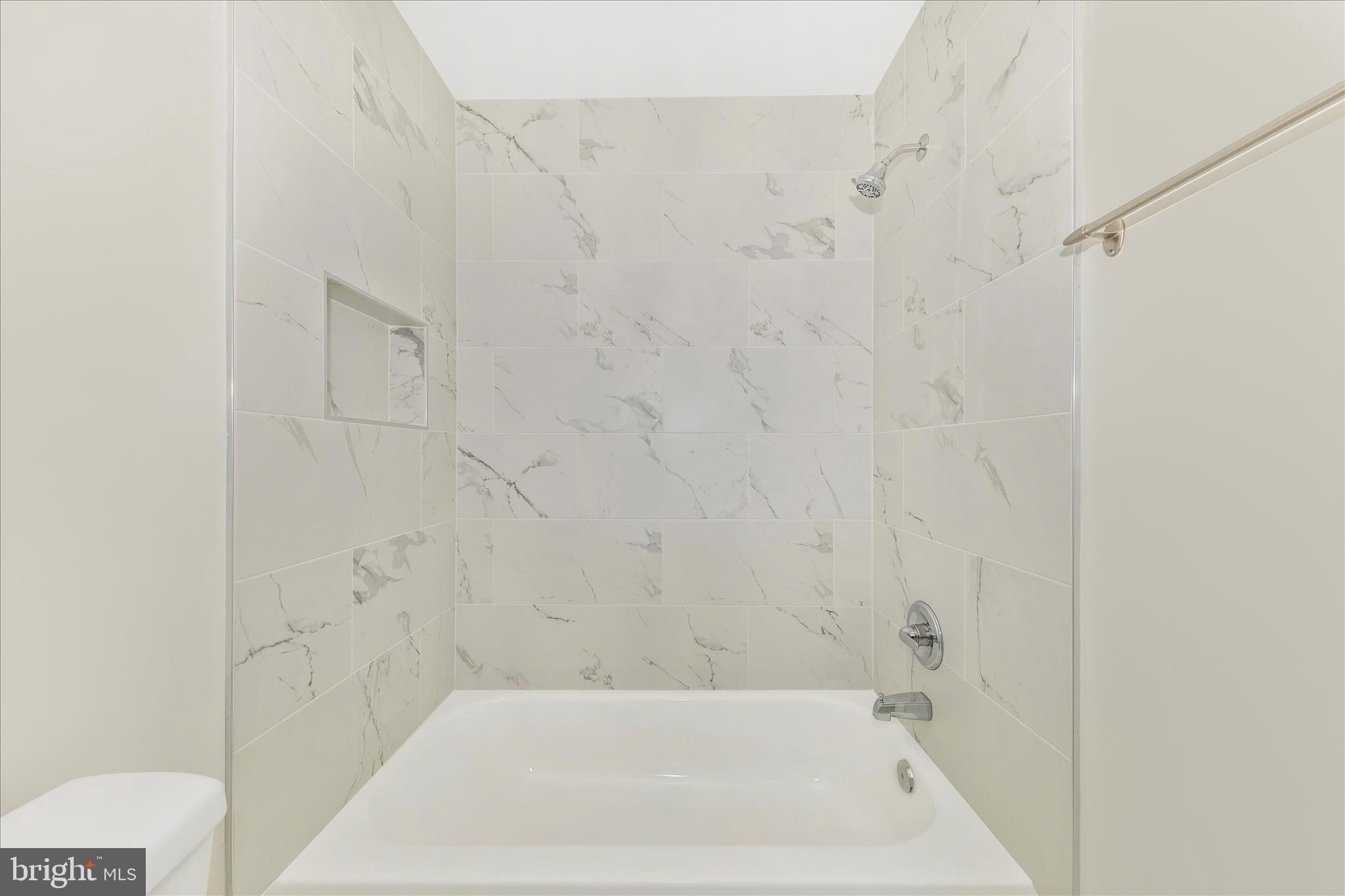 WILLOW WOOD - Residential Lease