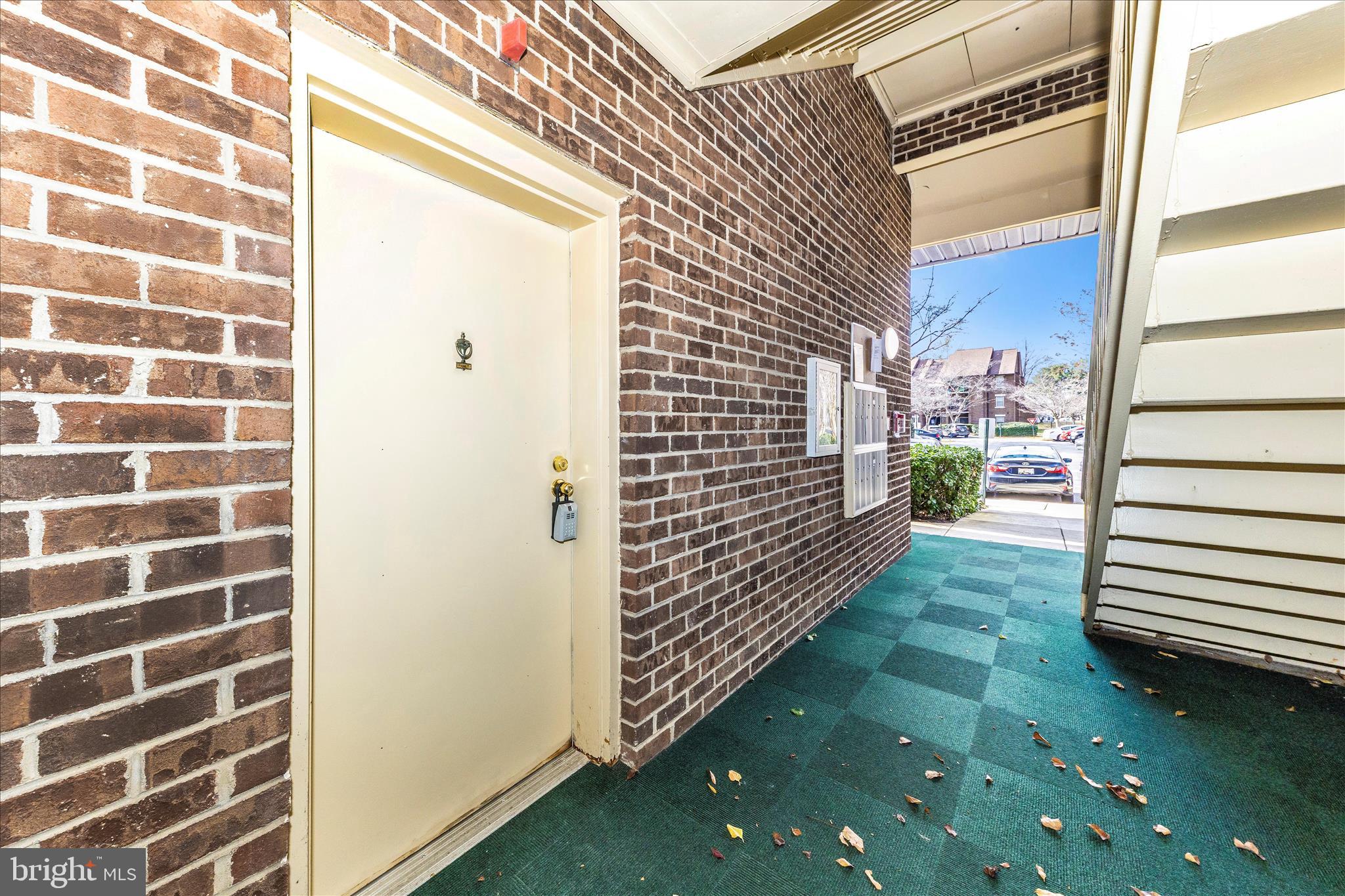 WILLOW WOOD - Residential Lease