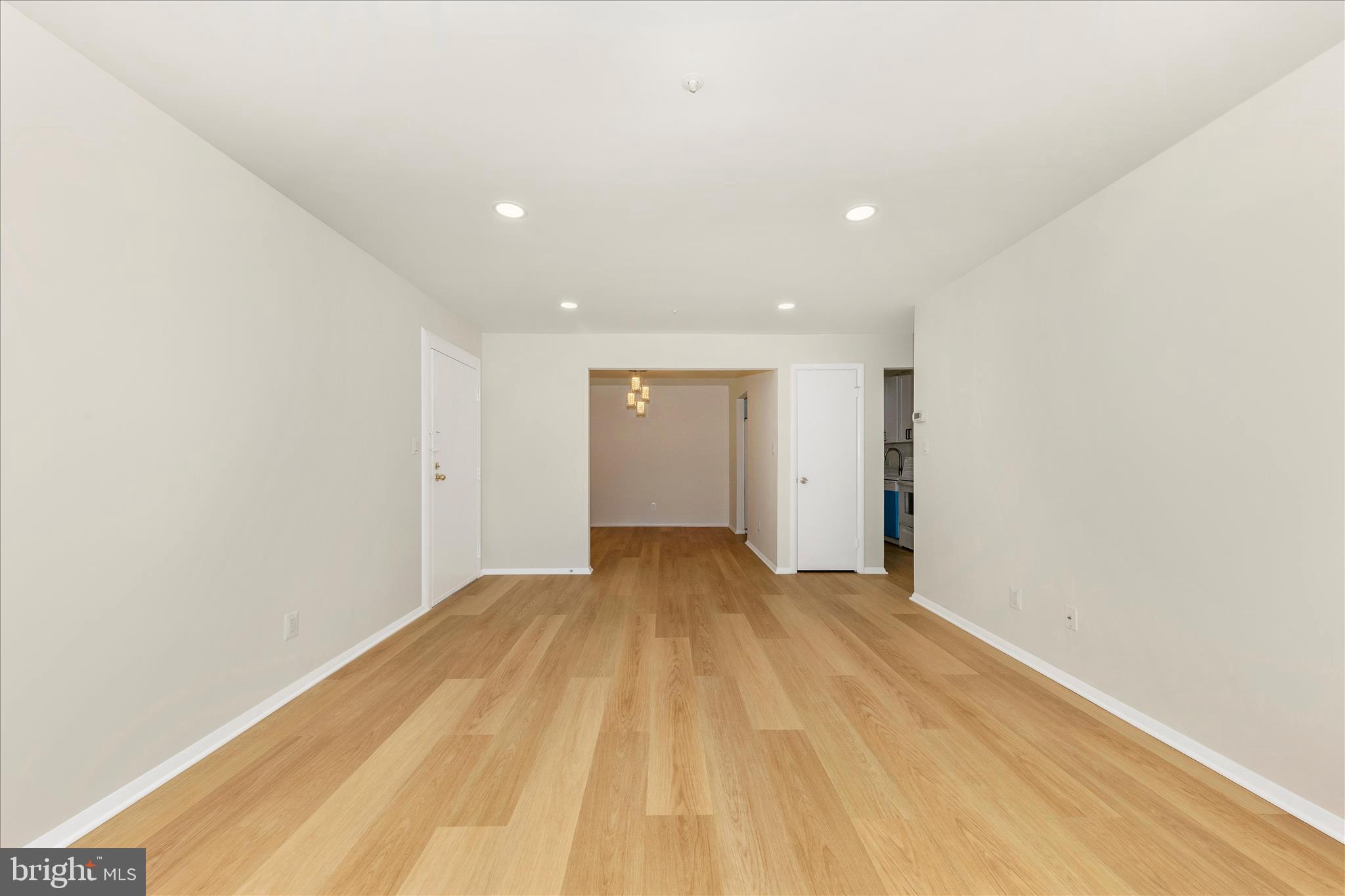 WILLOW WOOD - Residential Lease