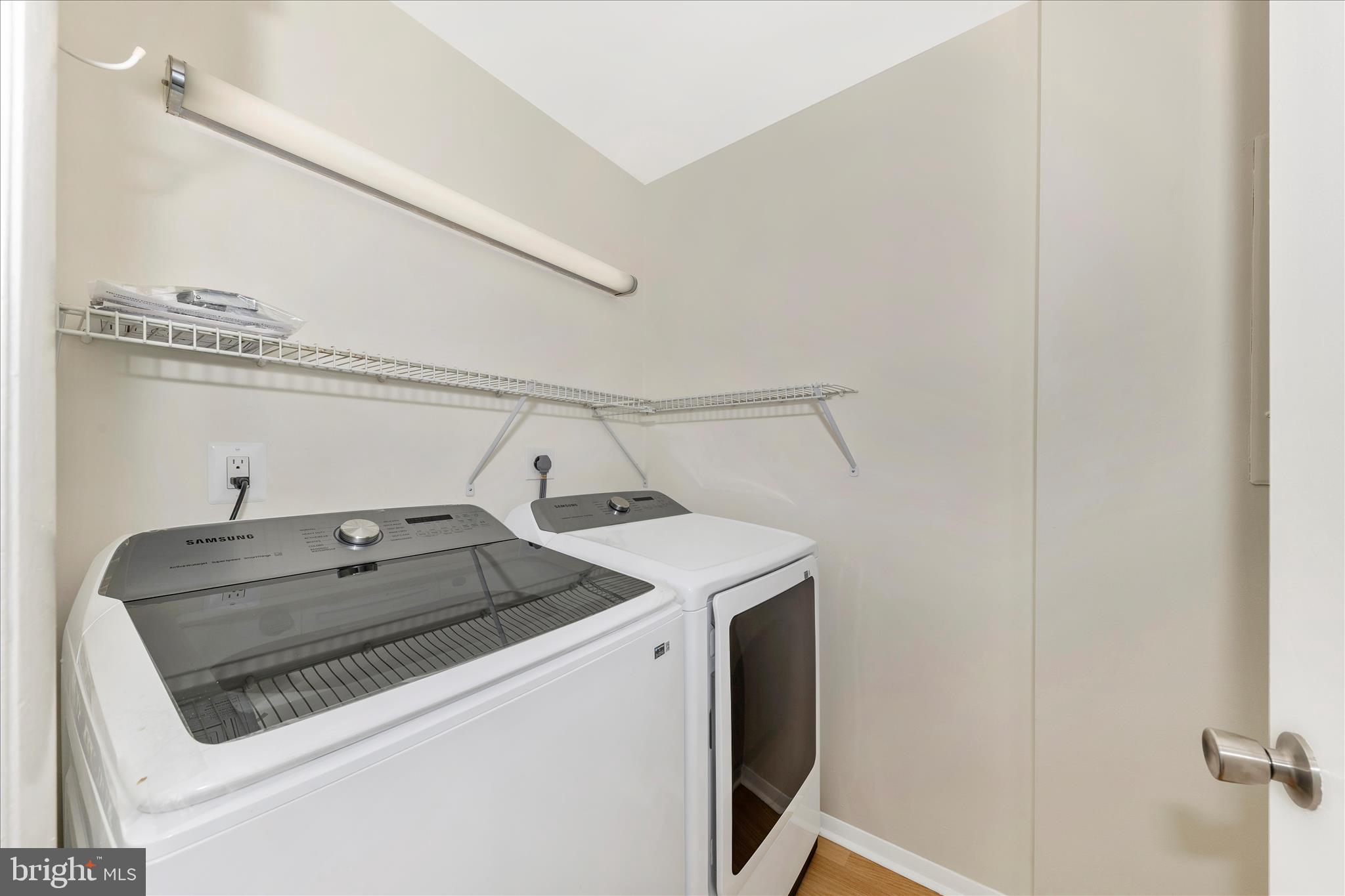 WILLOW WOOD - Residential Lease