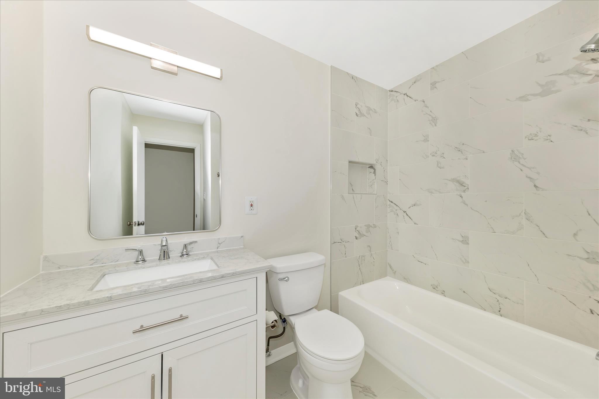 WILLOW WOOD - Residential Lease