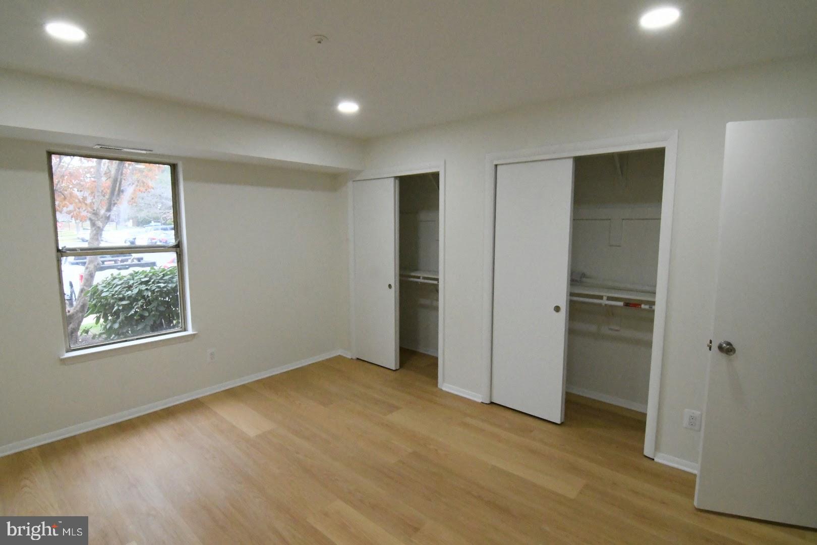 WILLOW WOOD - Residential Lease