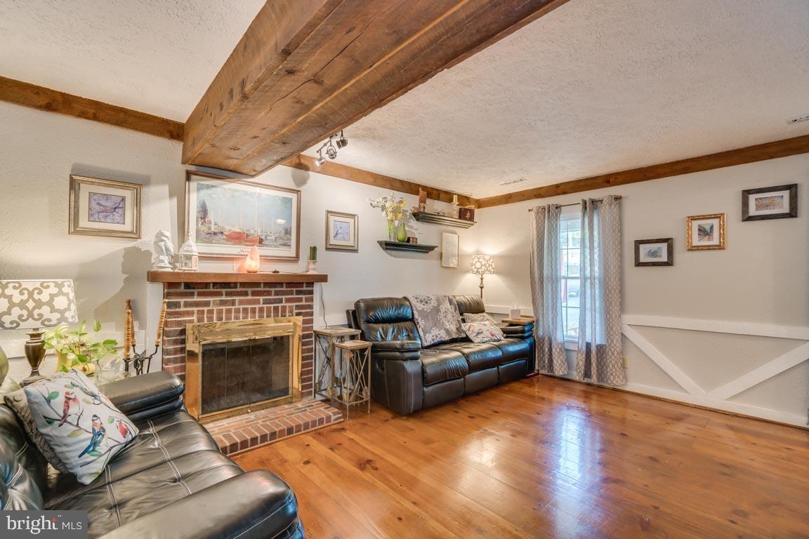 MILL GARDEN SOUTH - Residential