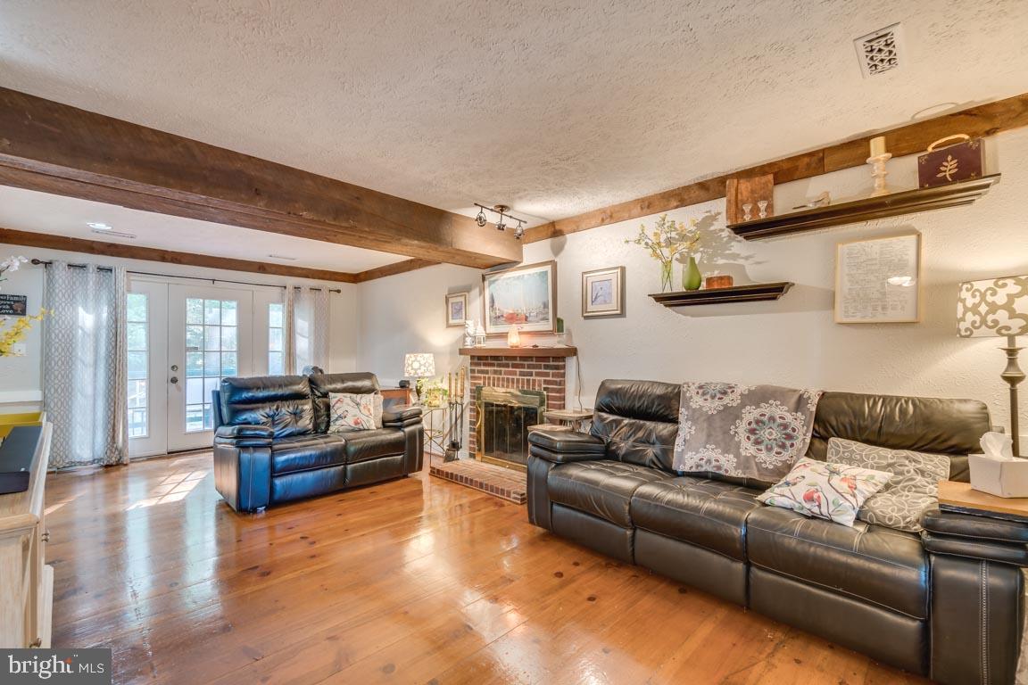 MILL GARDEN SOUTH - Residential