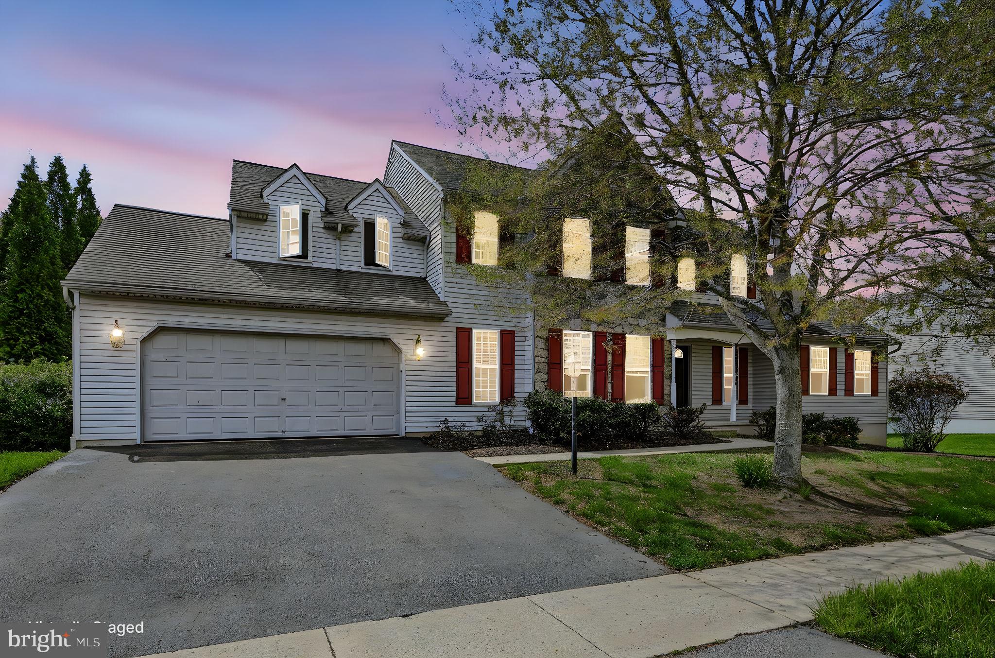 LAMBORN HUNT - Residential