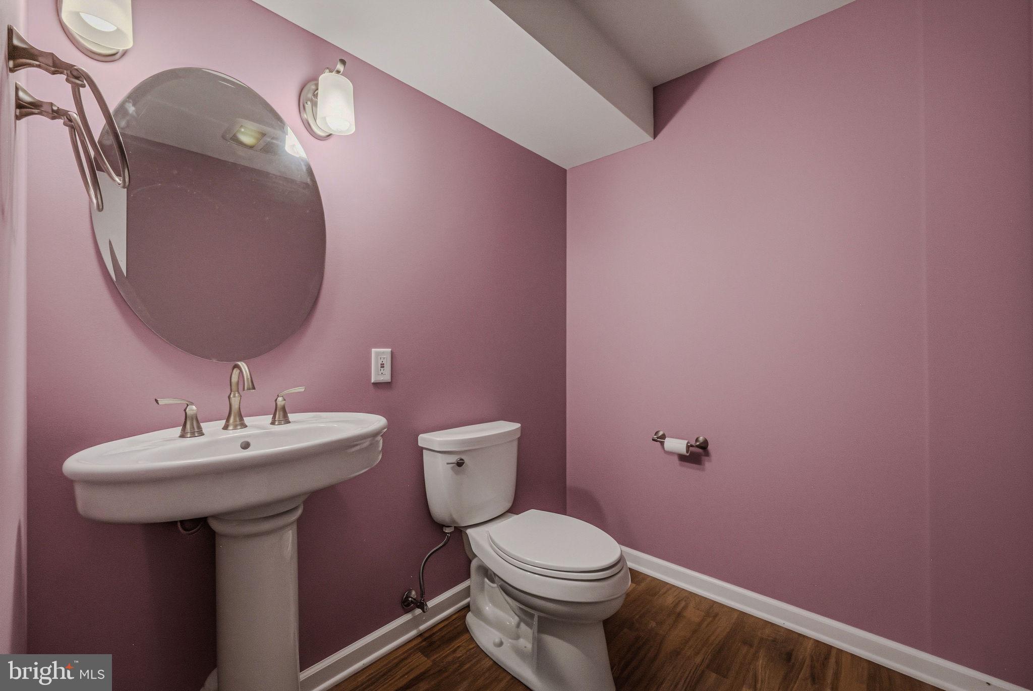 LAMBORN HUNT - Residential