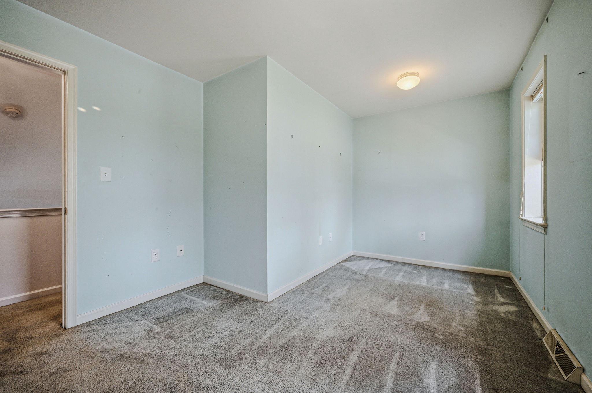 LAMBORN HUNT - Residential