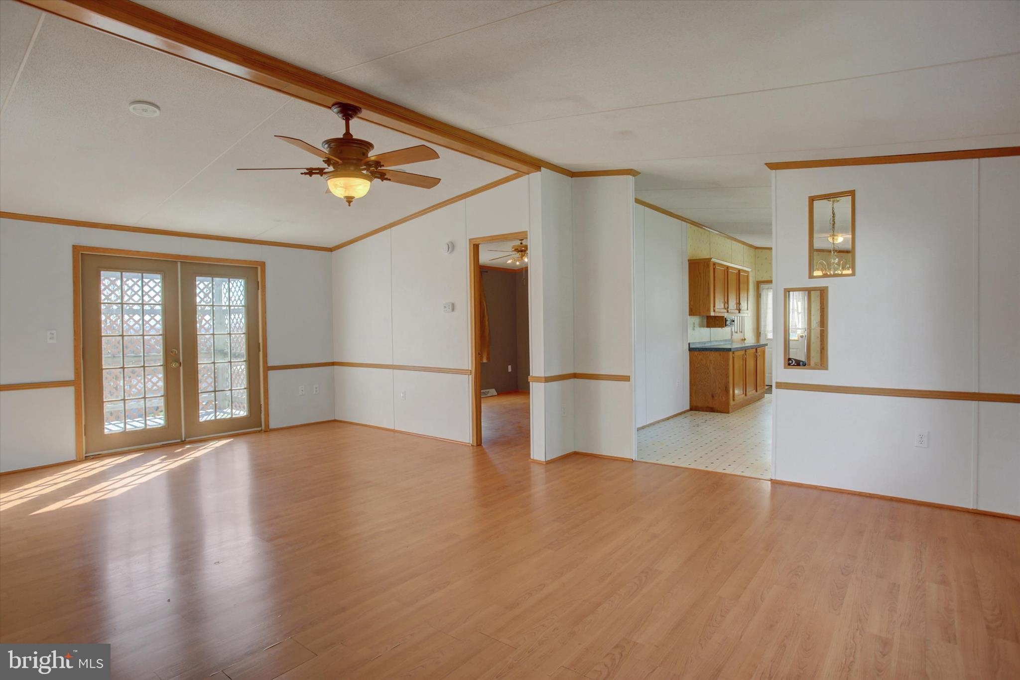 HIGHLAND MANOR - Residential